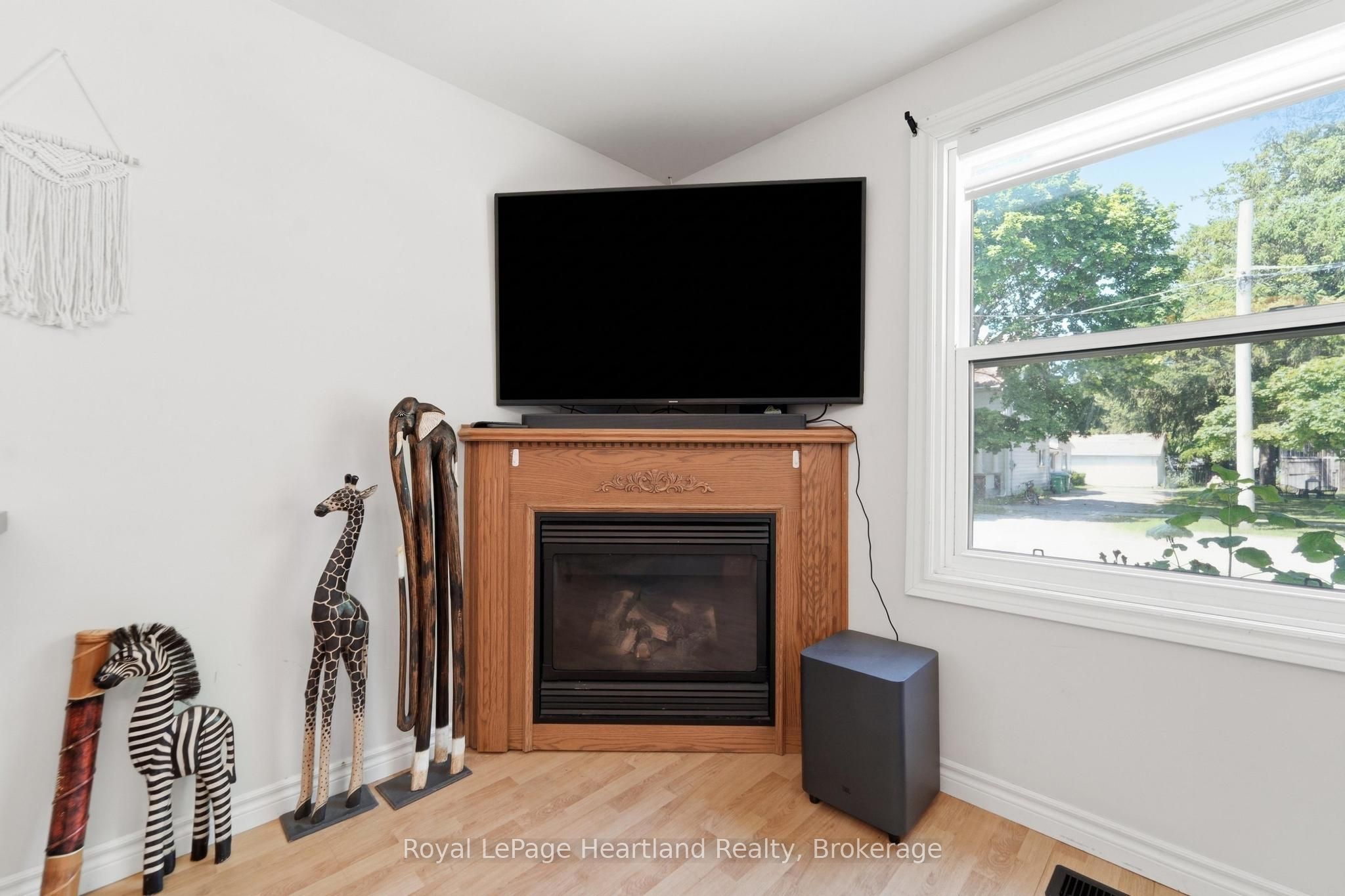 117 Quebec Street Property Photo 9