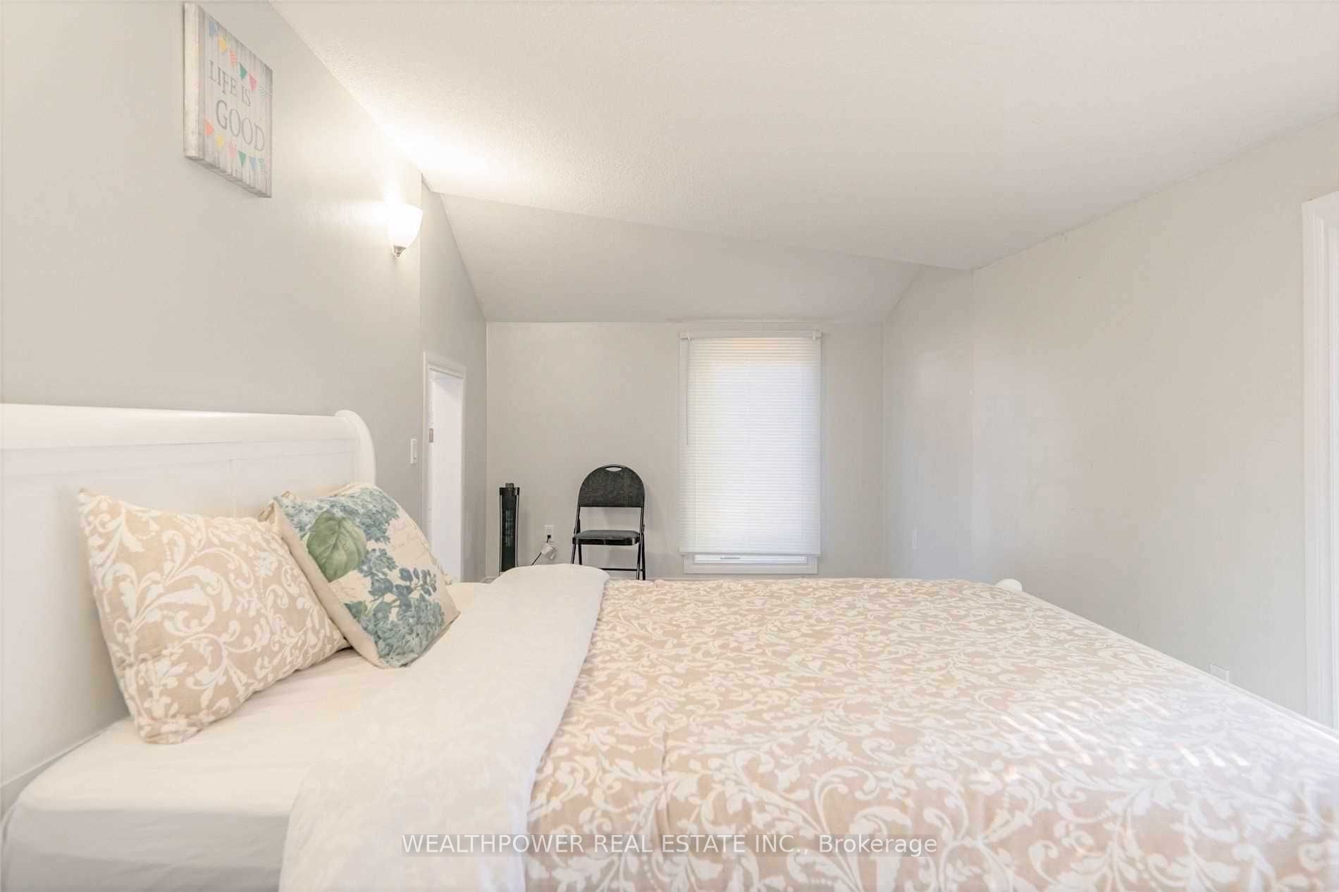 5579 Buchanan Avenue Property Photo 16