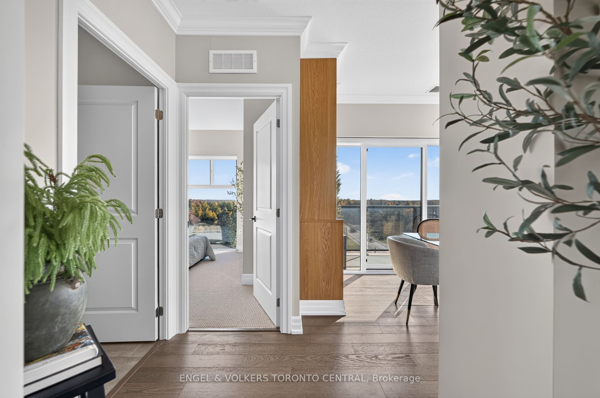 1878 Gordon Street 703 Property Photo 22