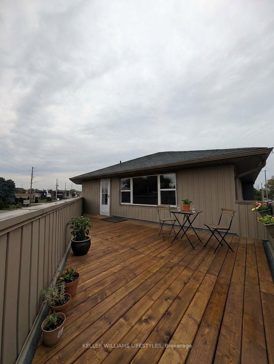 135 Hamilton Road Property Photo 2