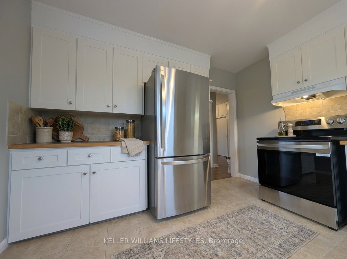 135 Hamilton Road Property Photo 5