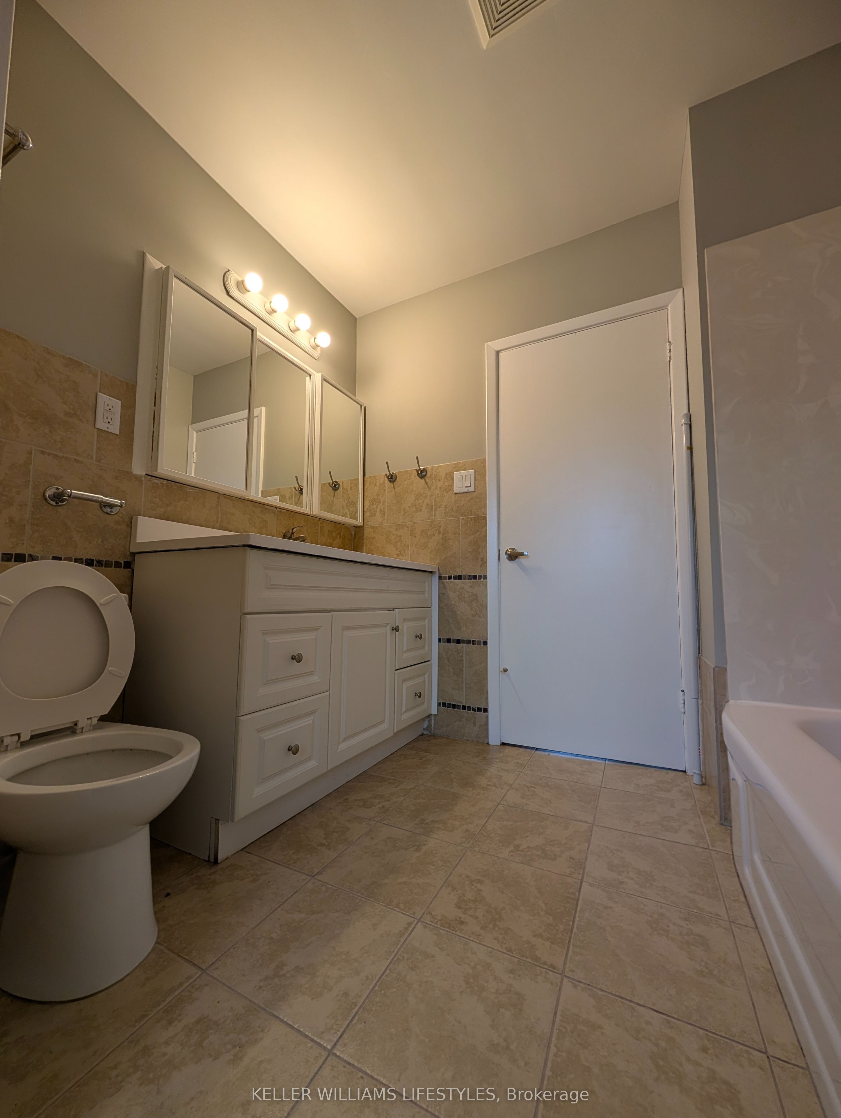 135 Hamilton Road Property Photo 27
