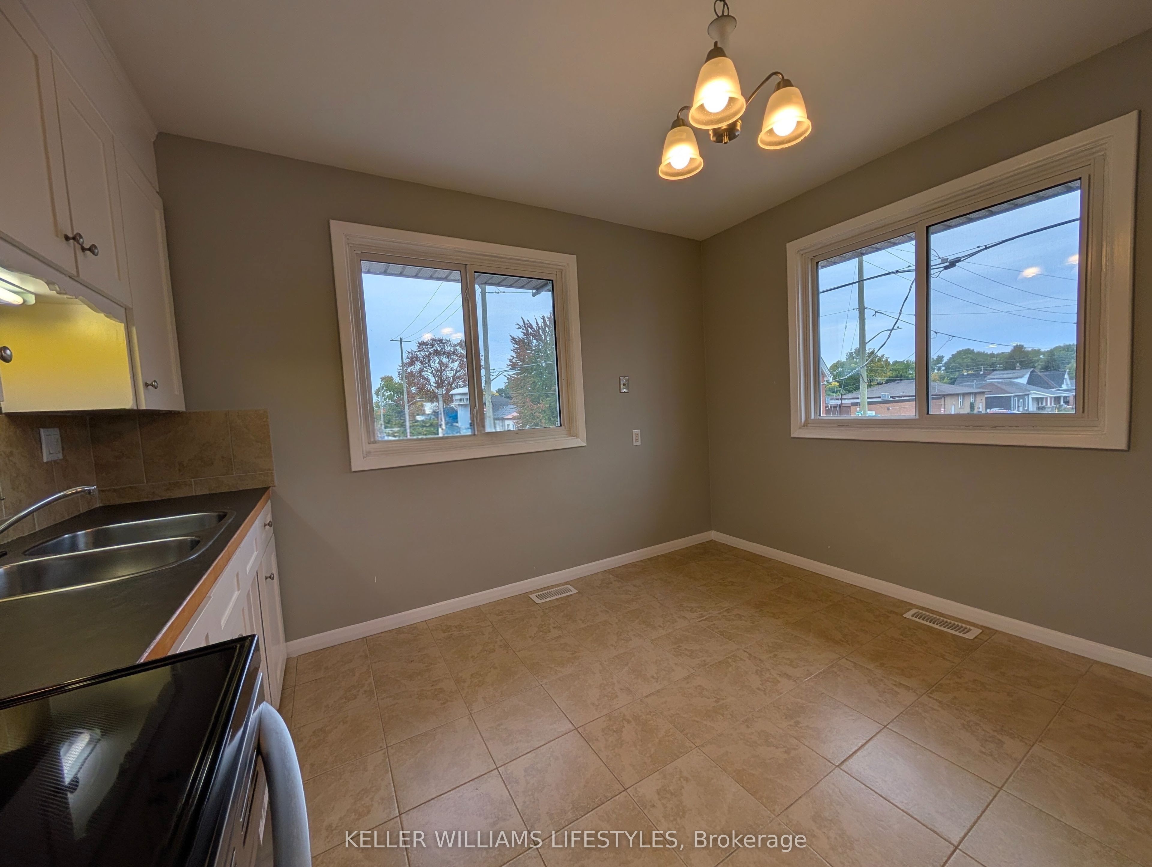 135 Hamilton Road Property Photo 31