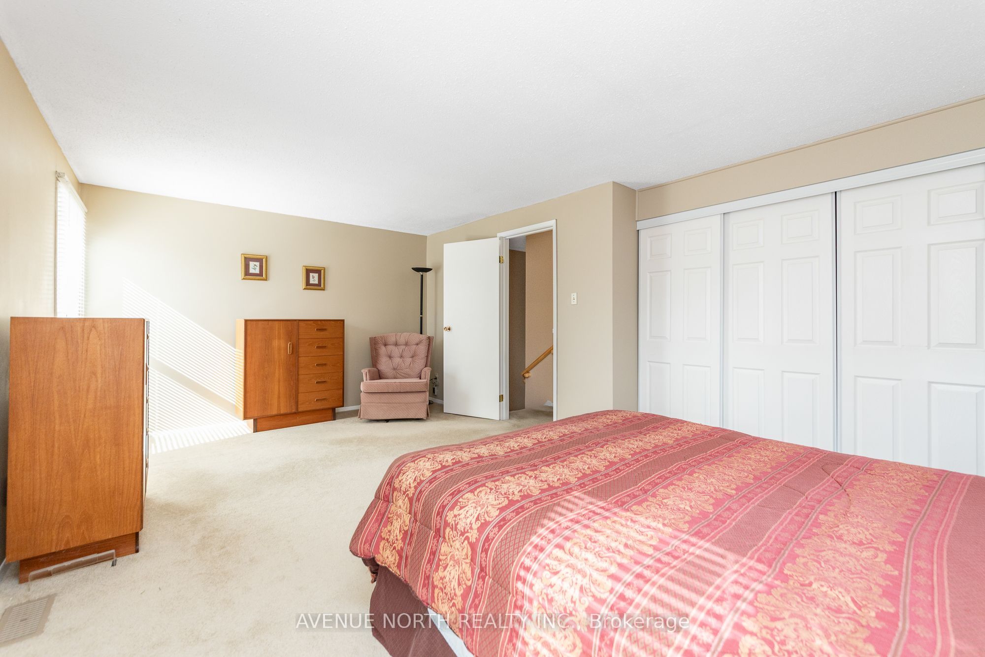 2270 Cotters Crescent 239 Property Photo 22