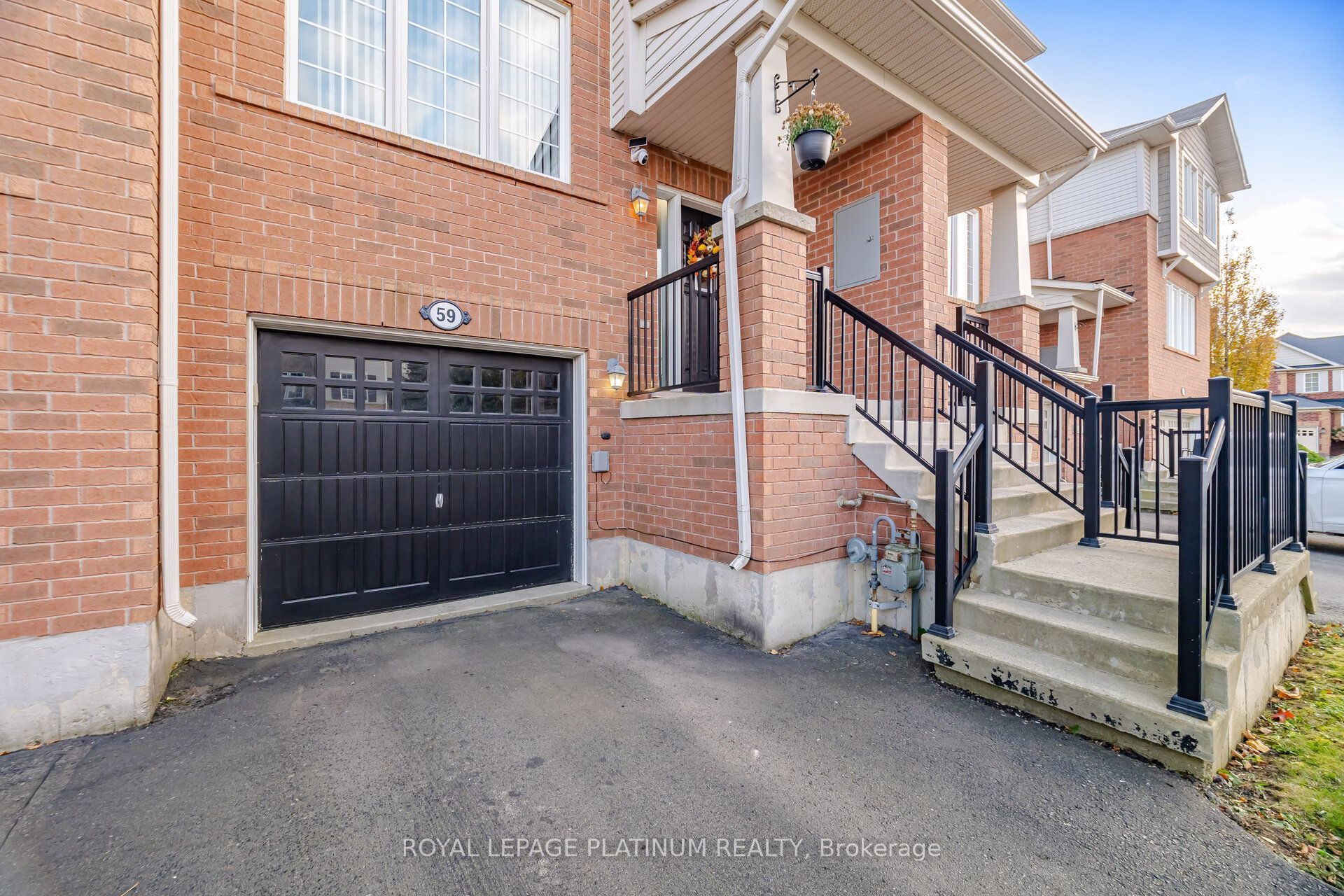 59 Ohara Lane Property Photo 3