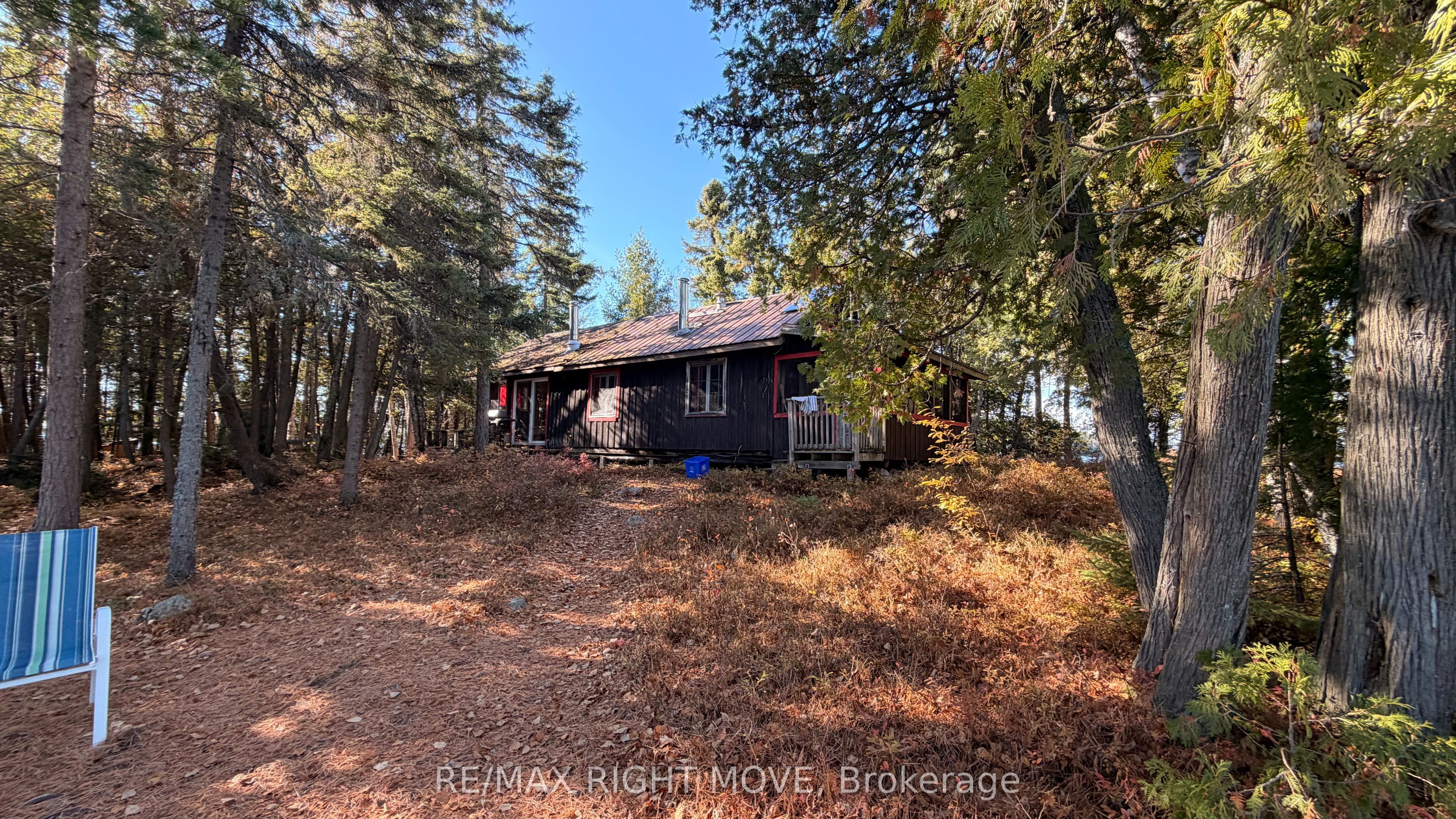 12 Lake Temagami Island Property Photo 4