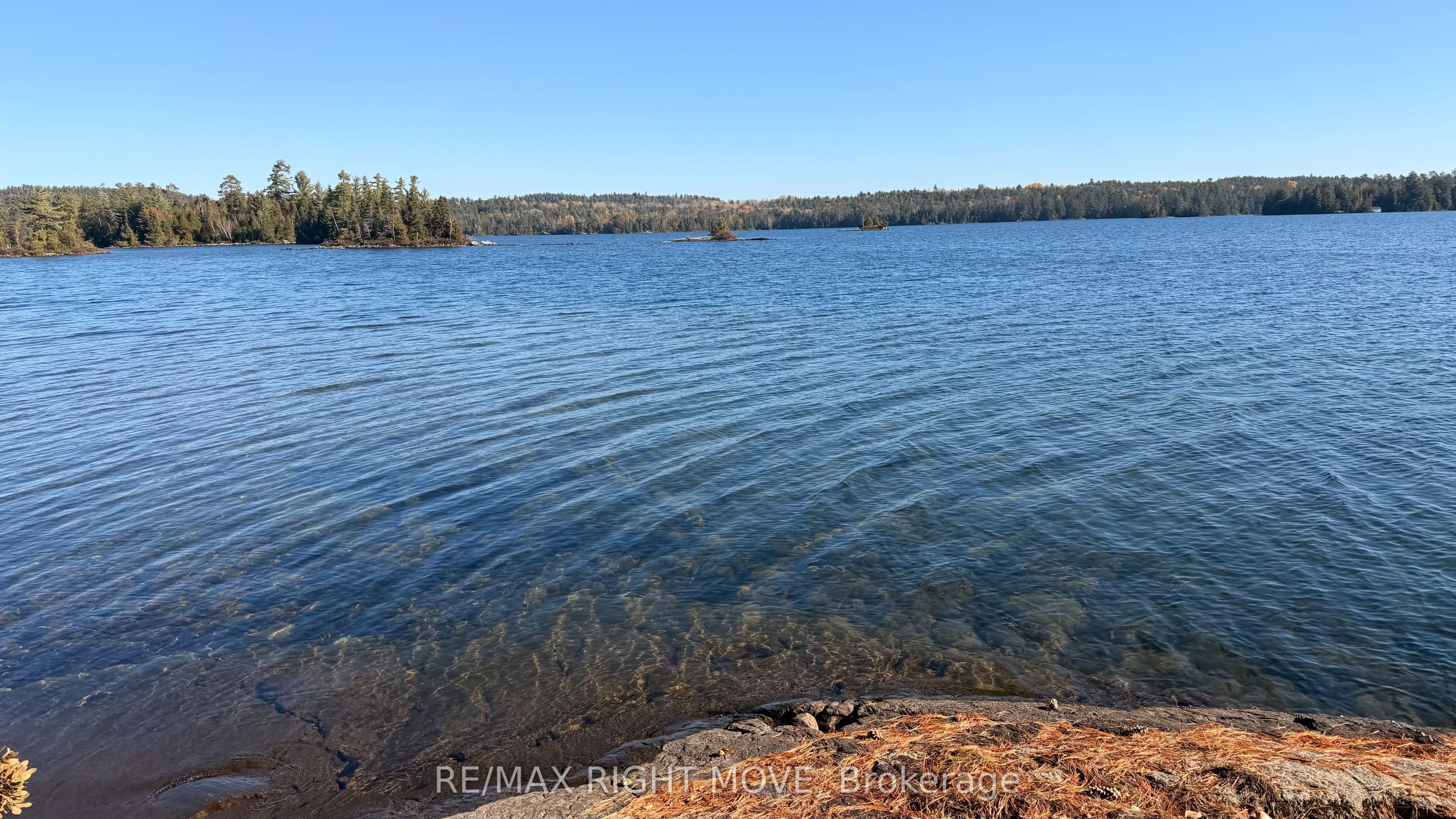 12 Lake Temagami Island Property Photo 16