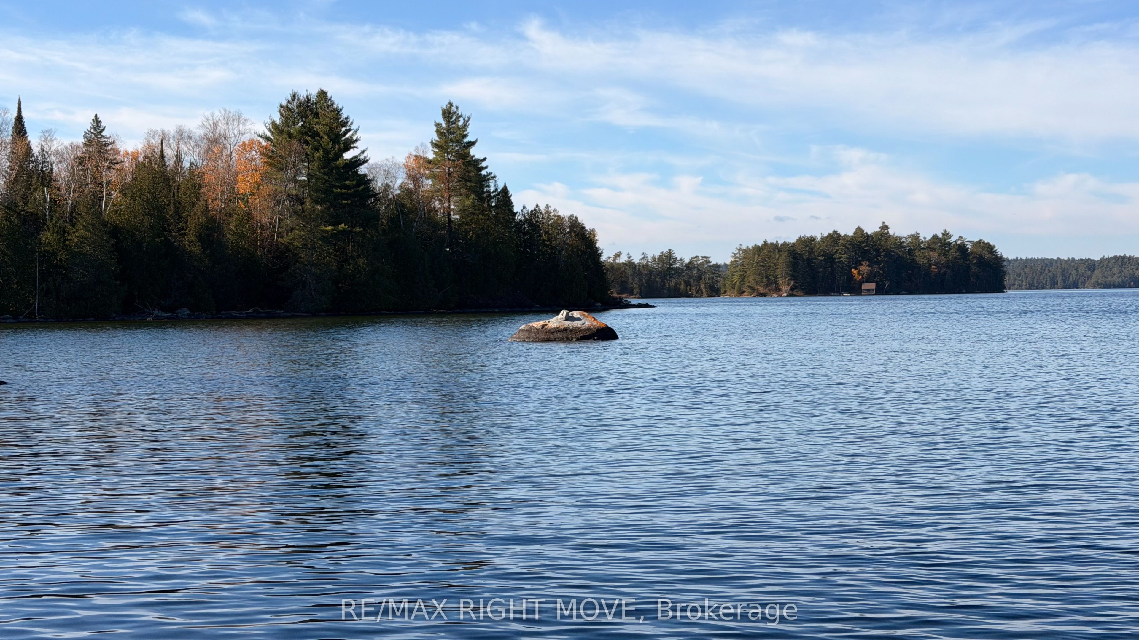 12 Lake Temagami Island Property Photo 17