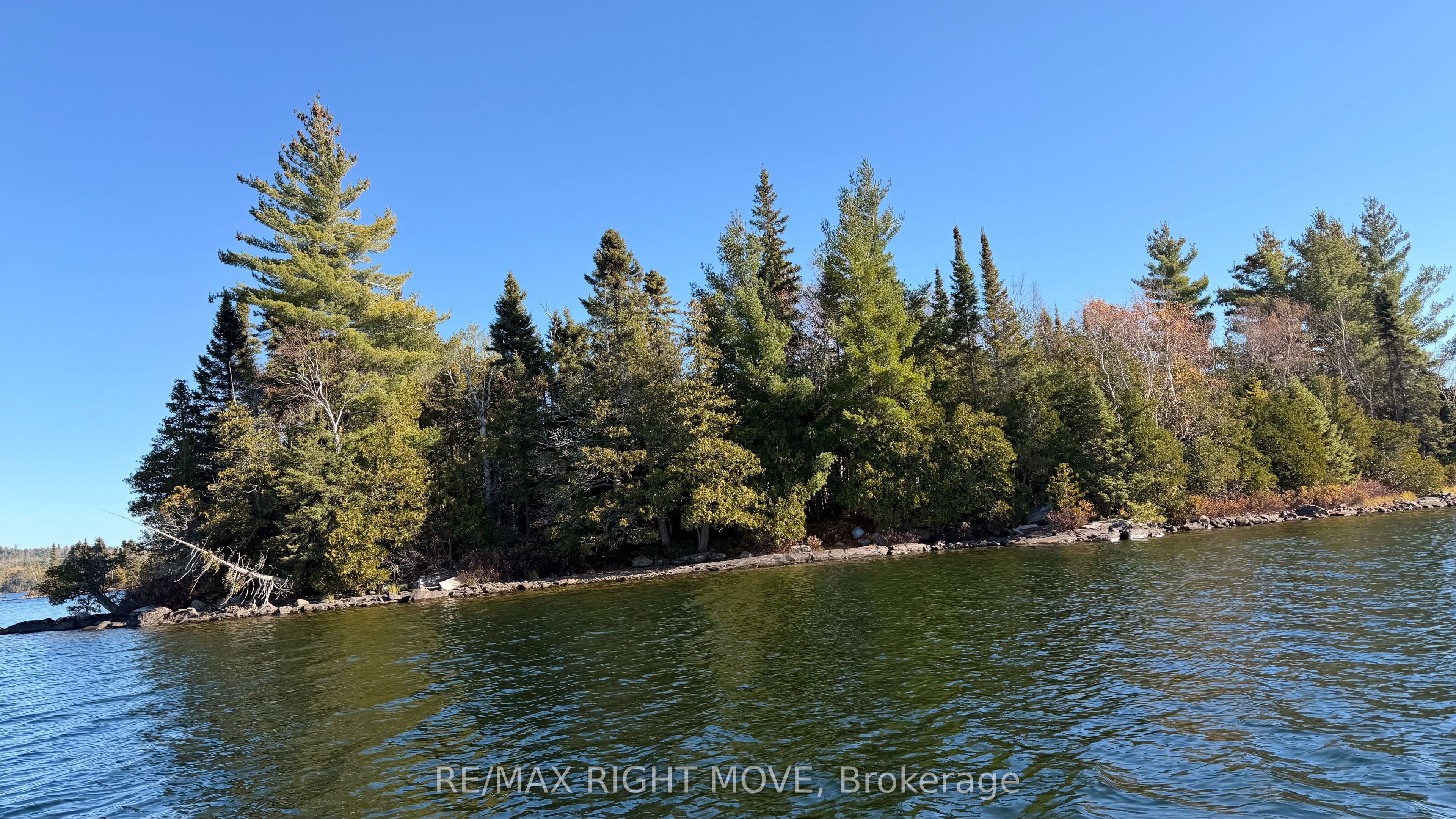 12 Lake Temagami Island Property Photo 28