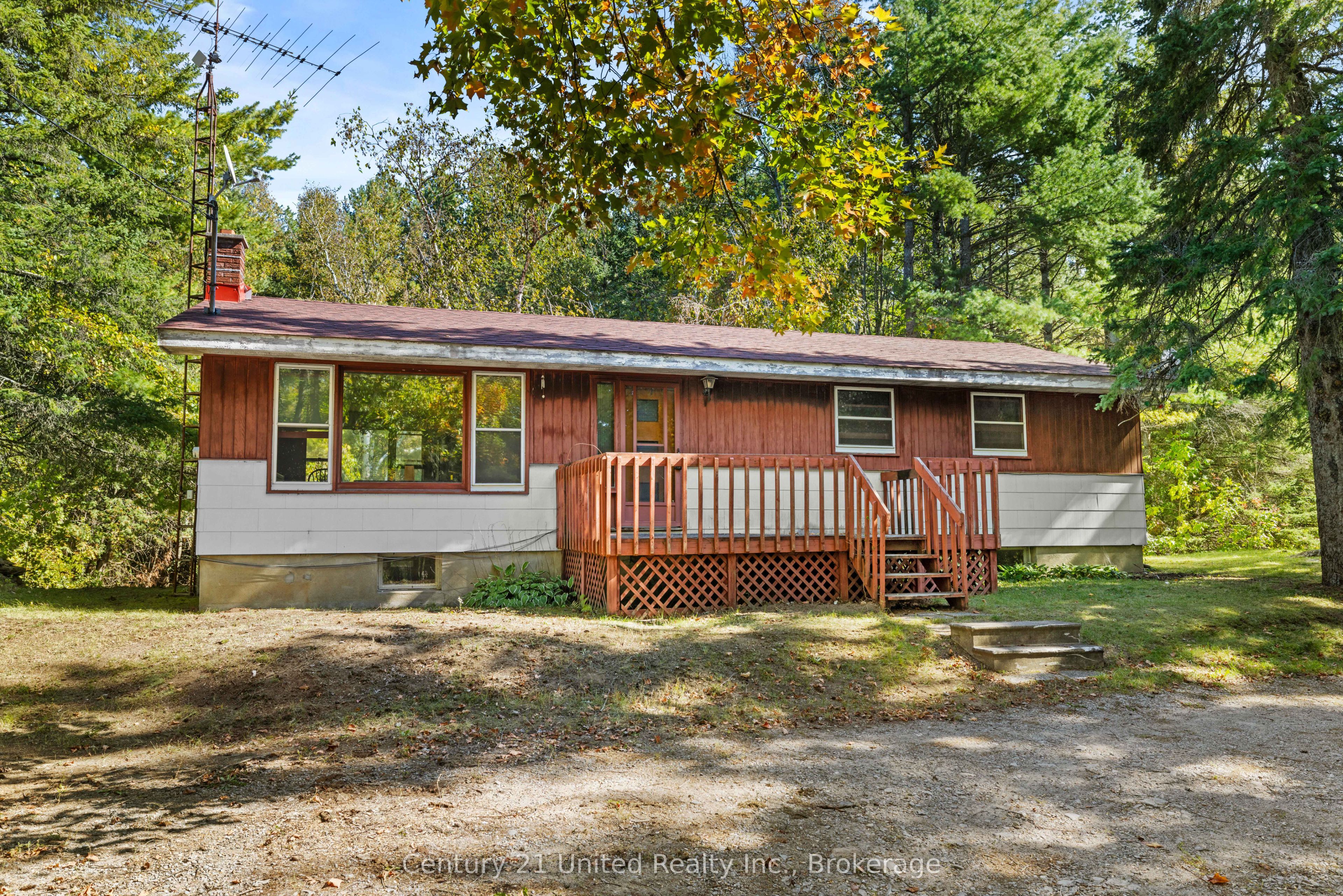 3795 Highway 28 Property Photo 2