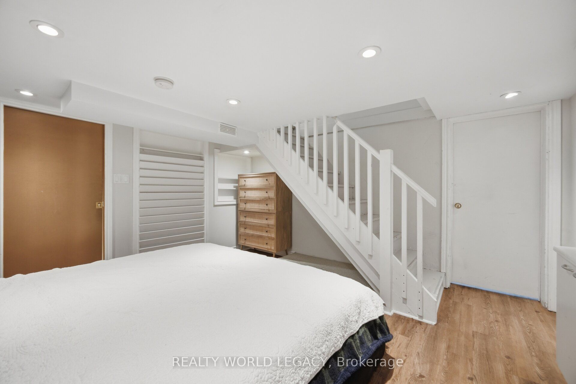 11 Rock Avenue Property Photo 30