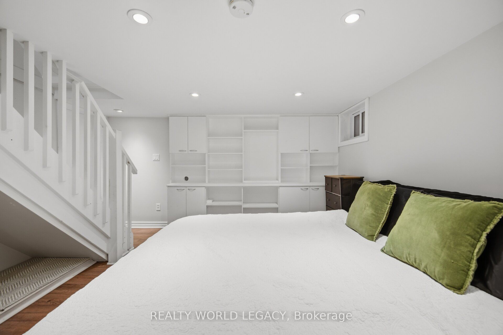 11 Rock Avenue Property Photo 33