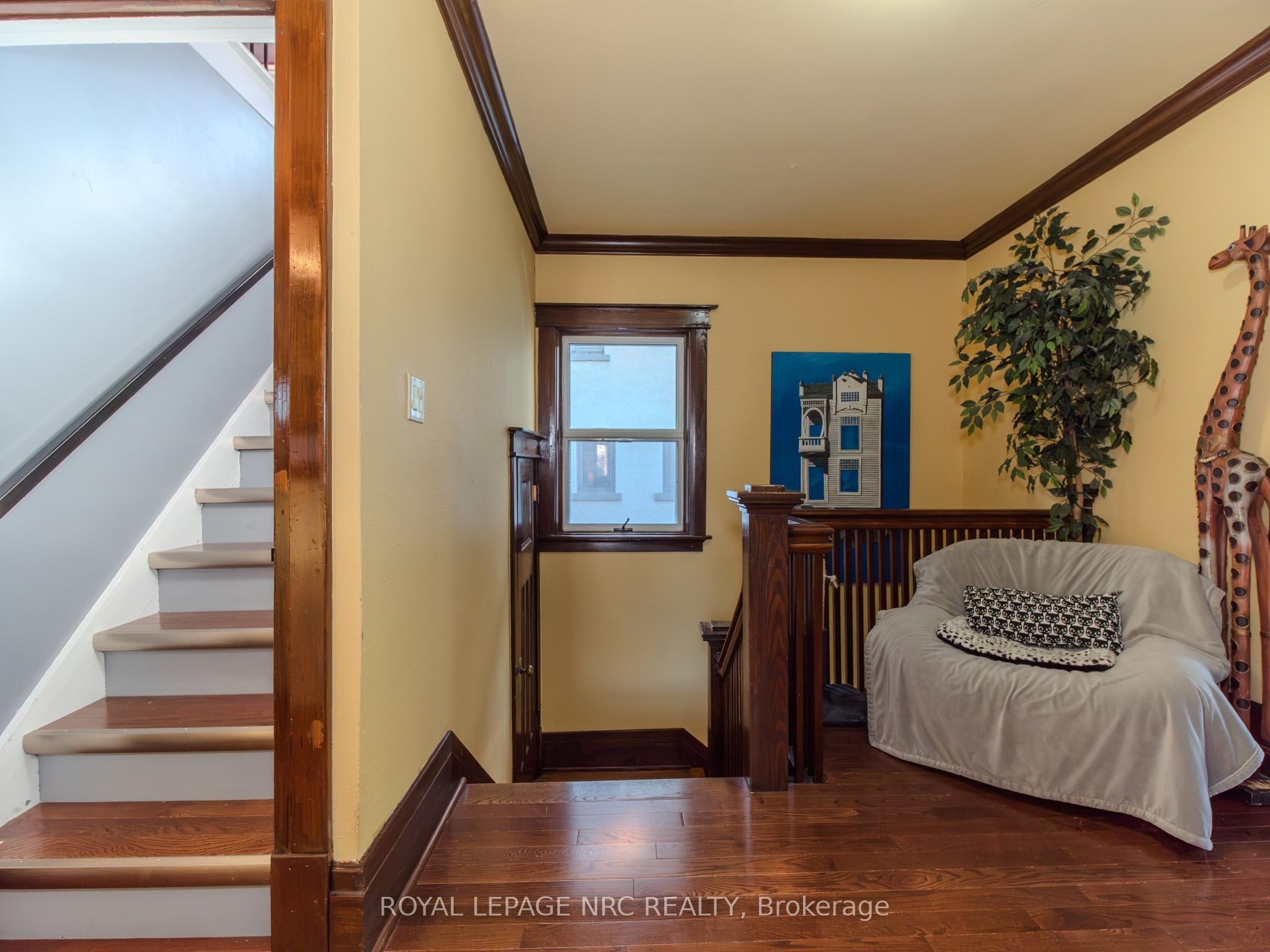 1 College Street Property Photo 18