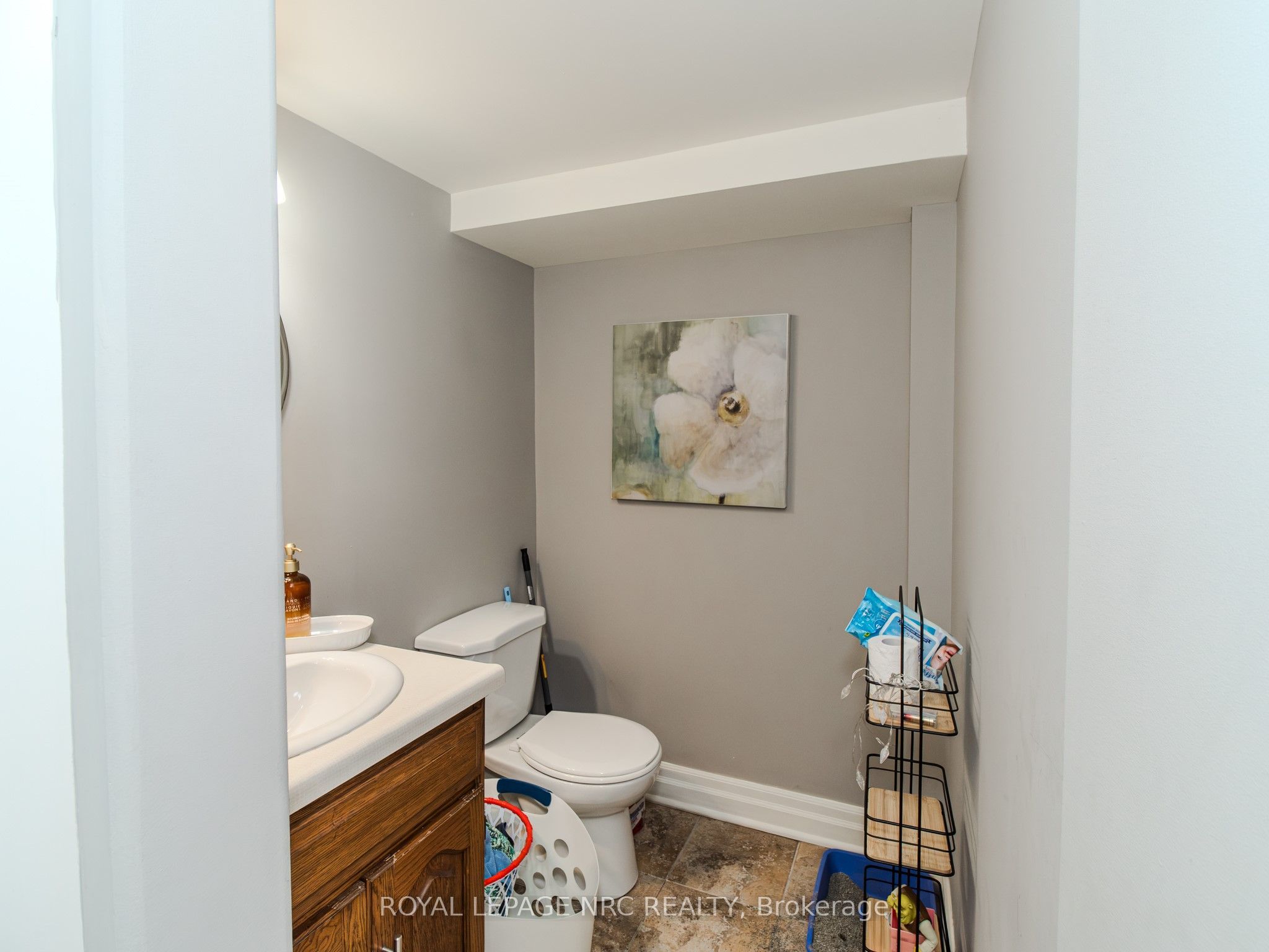 1 College Street Property Photo 39
