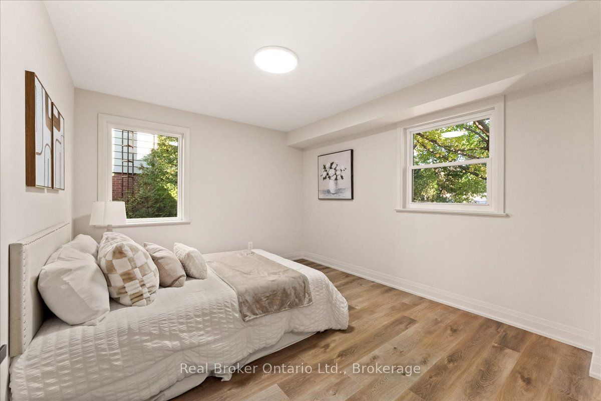 39 West 21st Street Property Photo 17