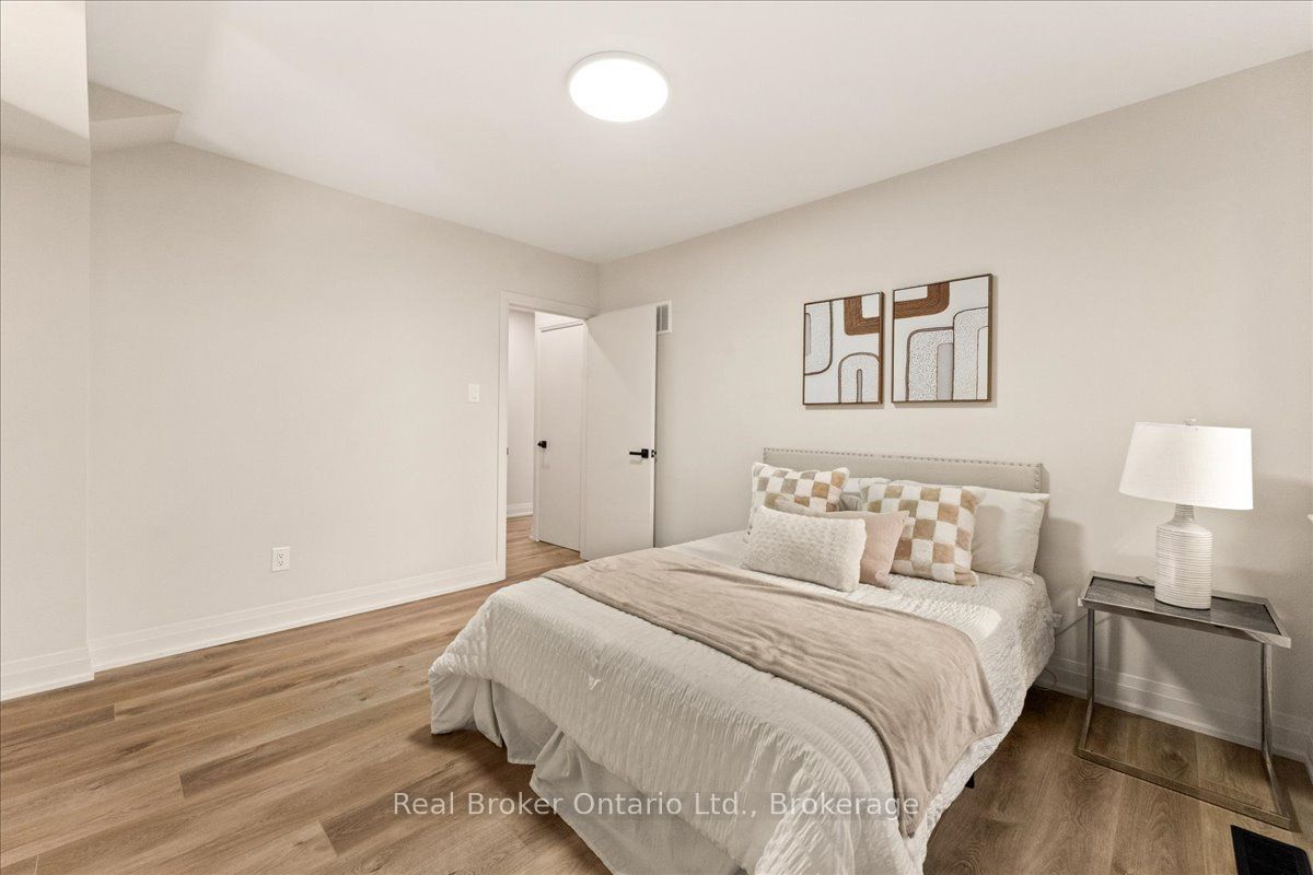 39 West 21st Street Property Photo 18