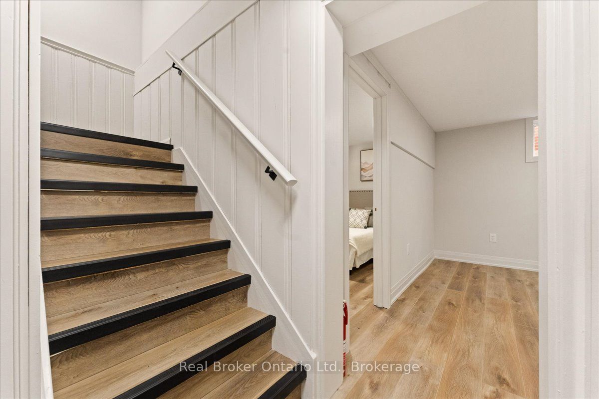 39 West 21st Street Property Photo 30