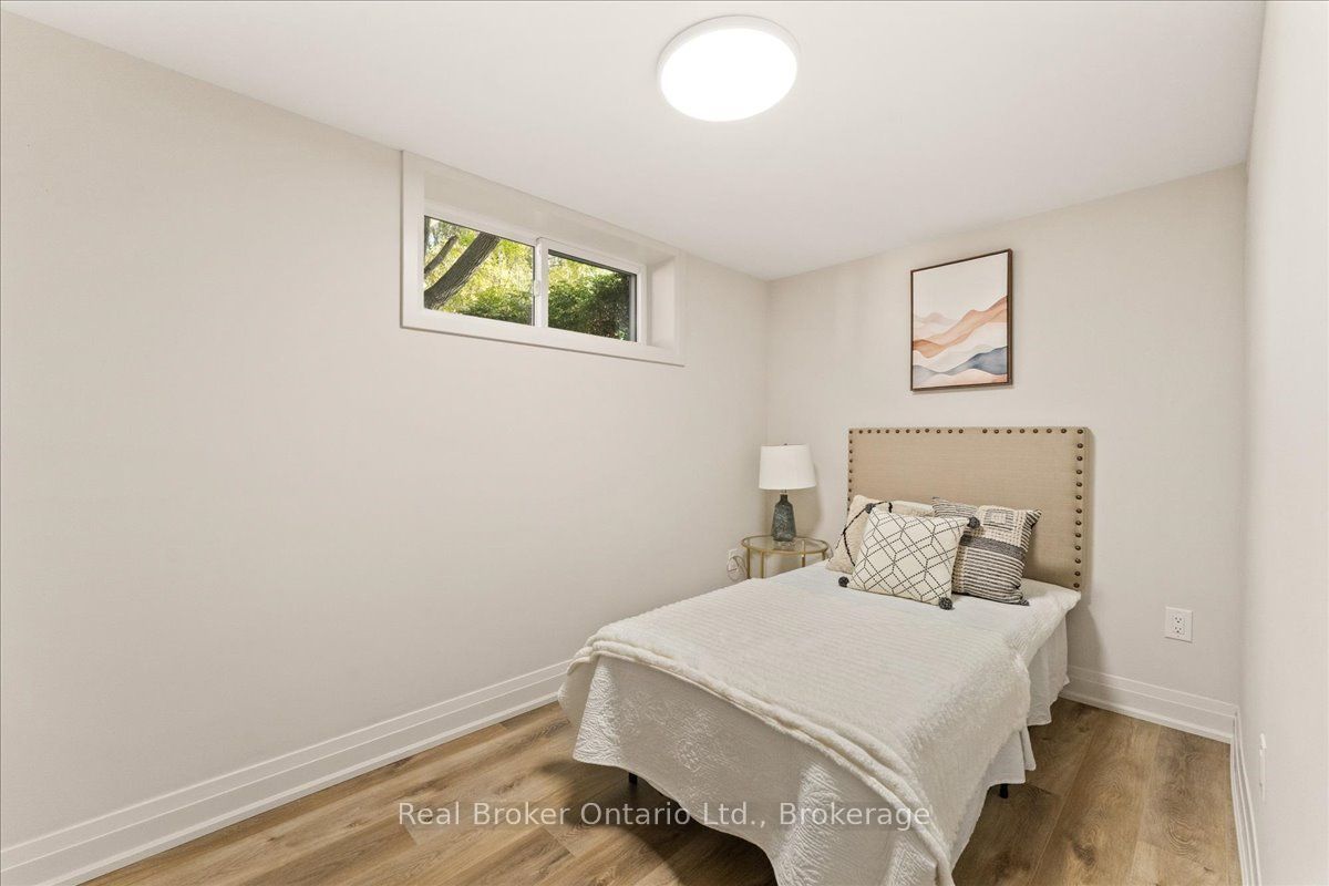 39 West 21st Street Property Photo 33