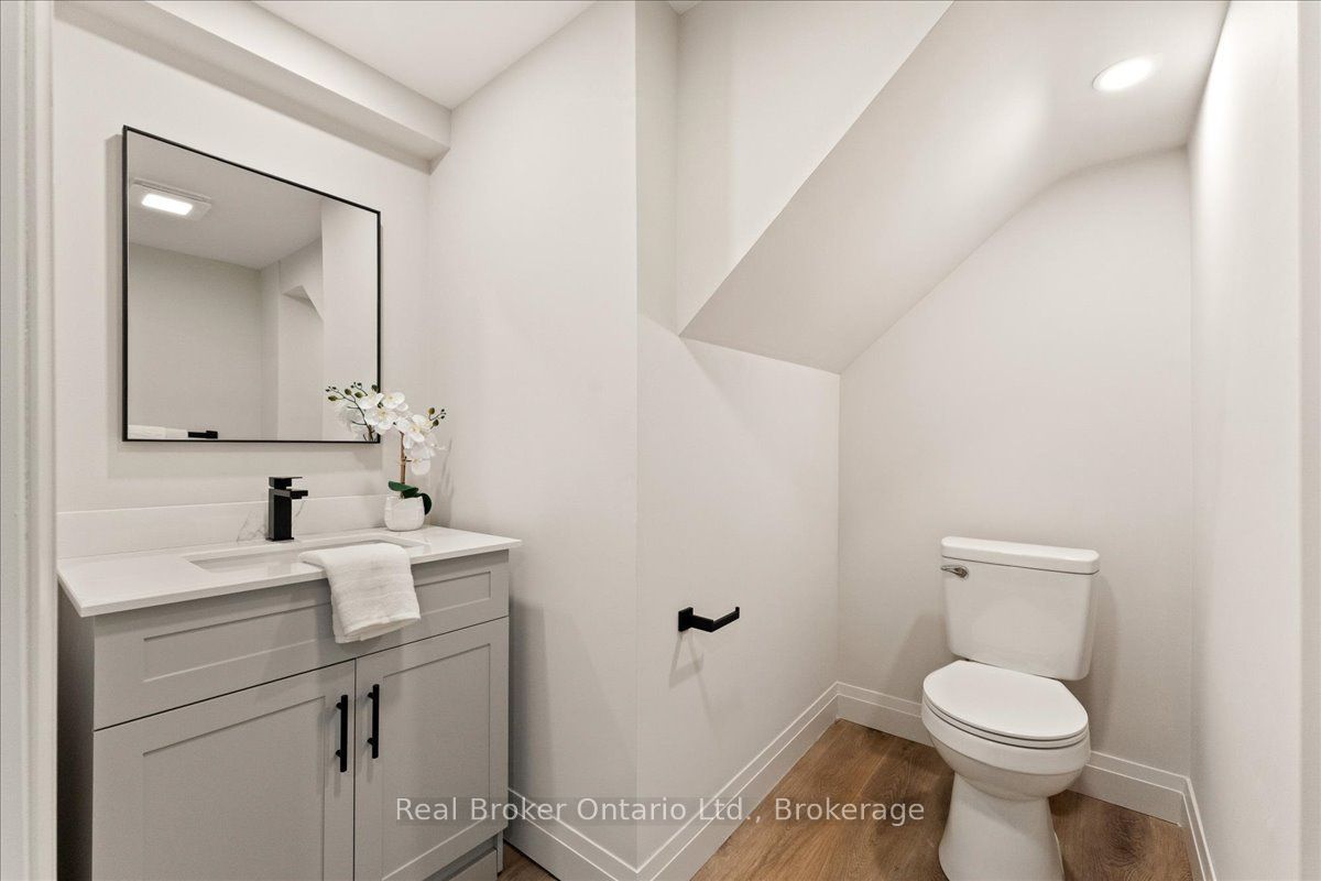 39 West 21st Street Property Photo 36
