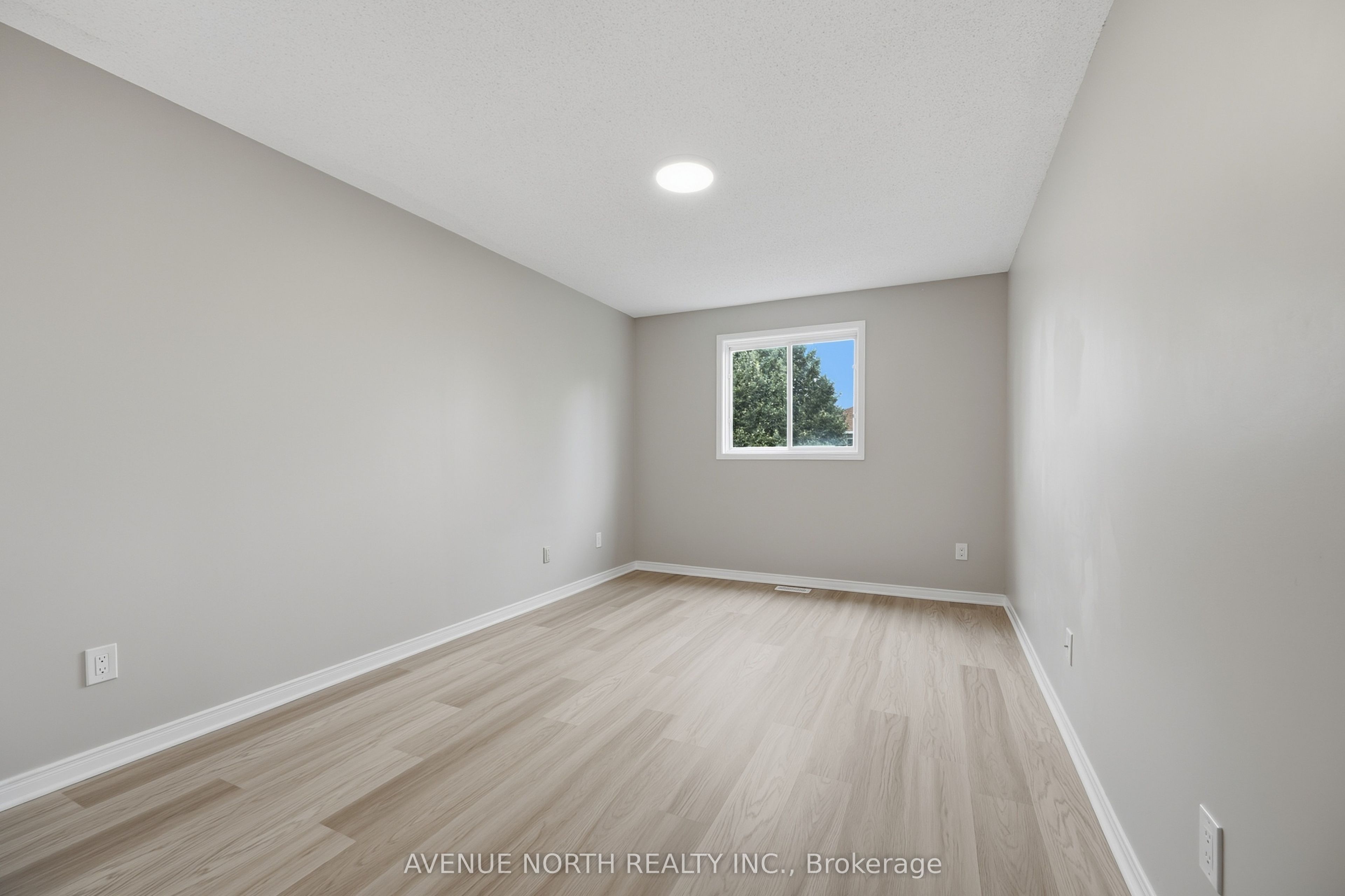 66 Woodgate Way Property Photo 22