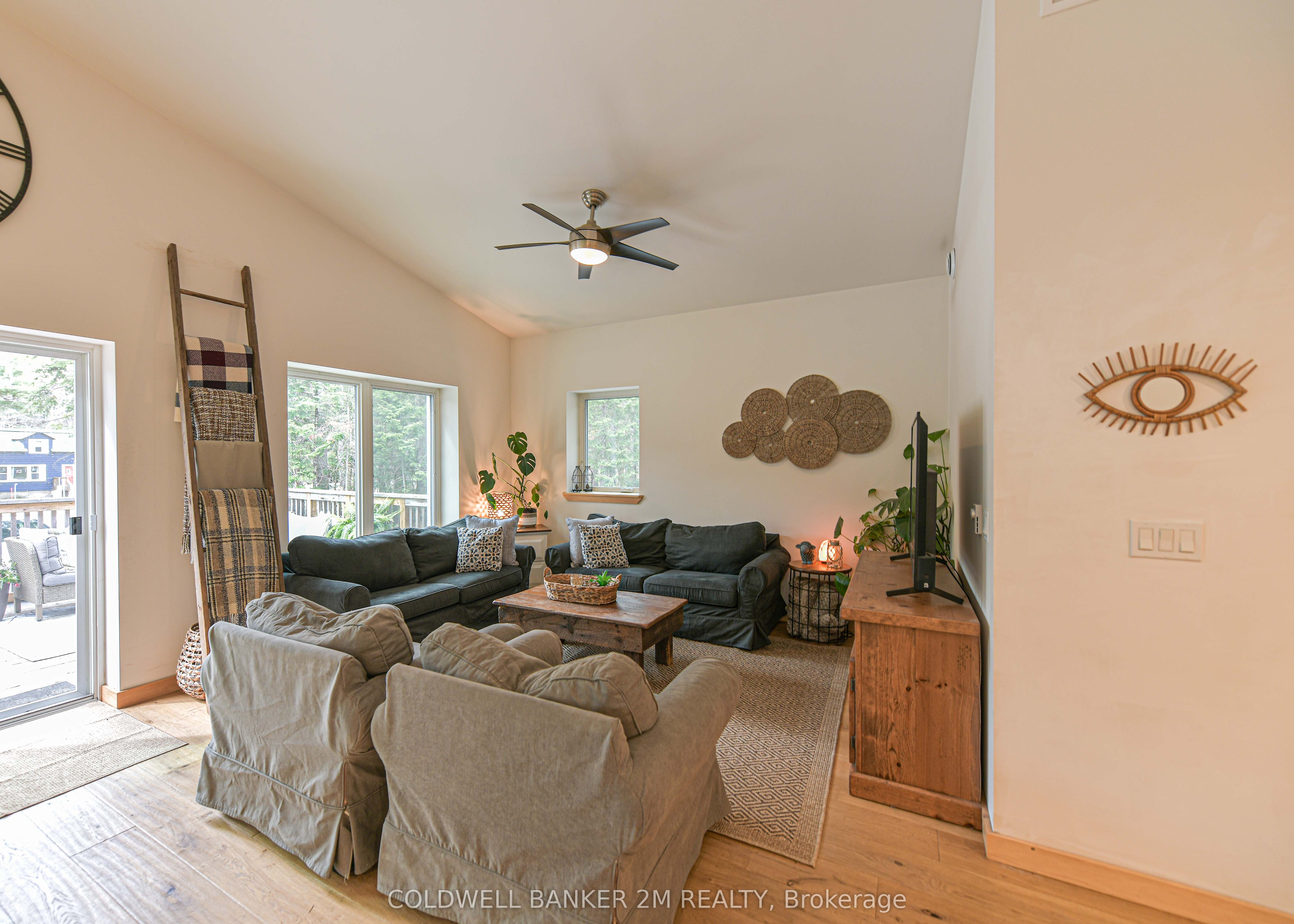 2776 Muskoka Rd. 117 Road S Property Photo 14