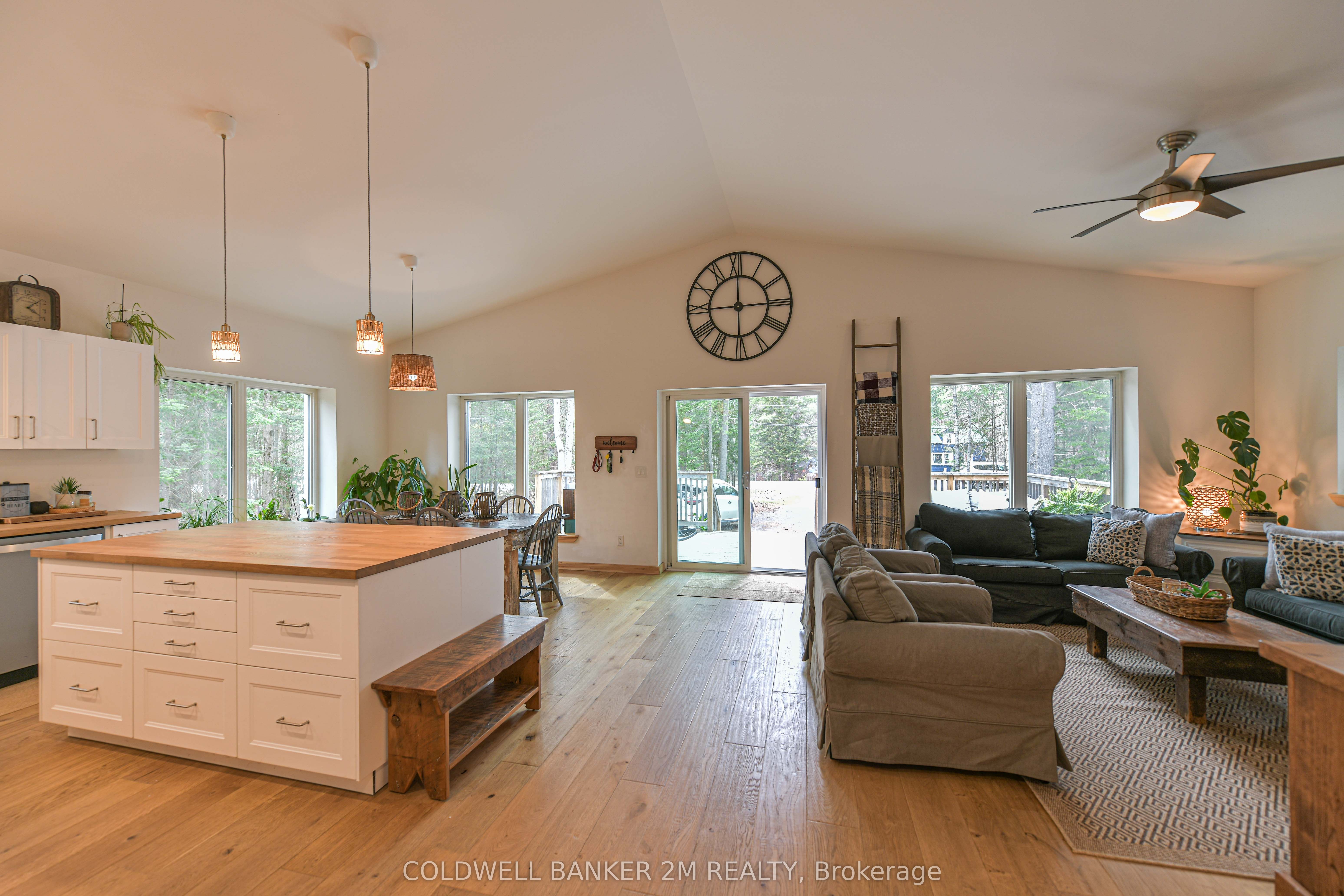 2776 Muskoka Rd. 117 Road S Property Photo 22