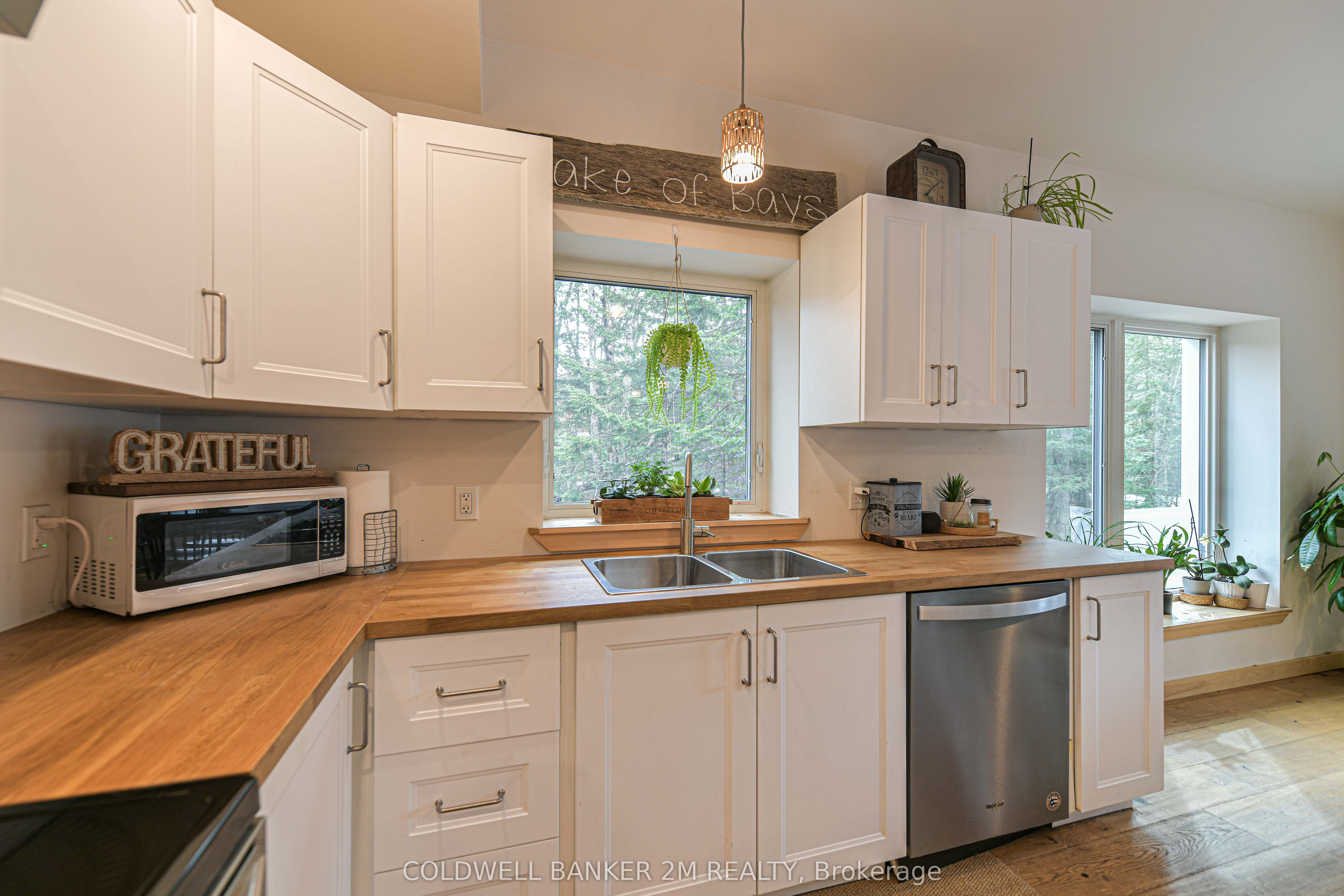 2776 Muskoka Rd. 117 Road S Property Photo 23