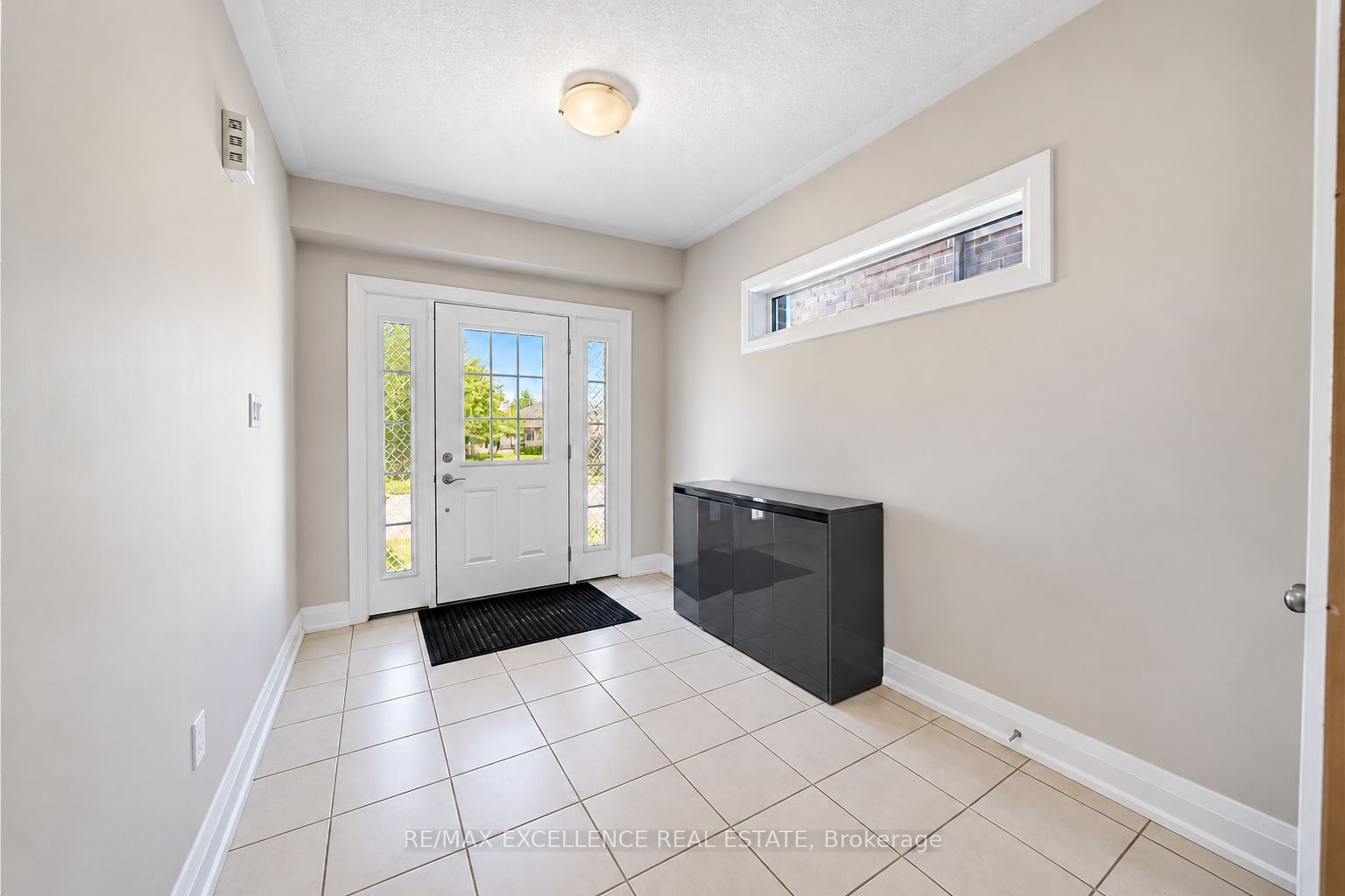 119 Ian Ormston Drive Property Photo 3