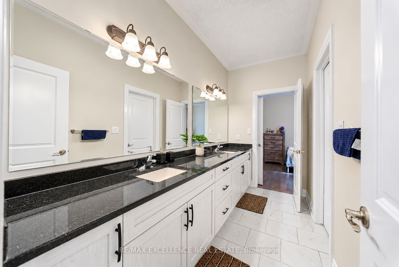 119 Ian Ormston Drive Property Photo 20