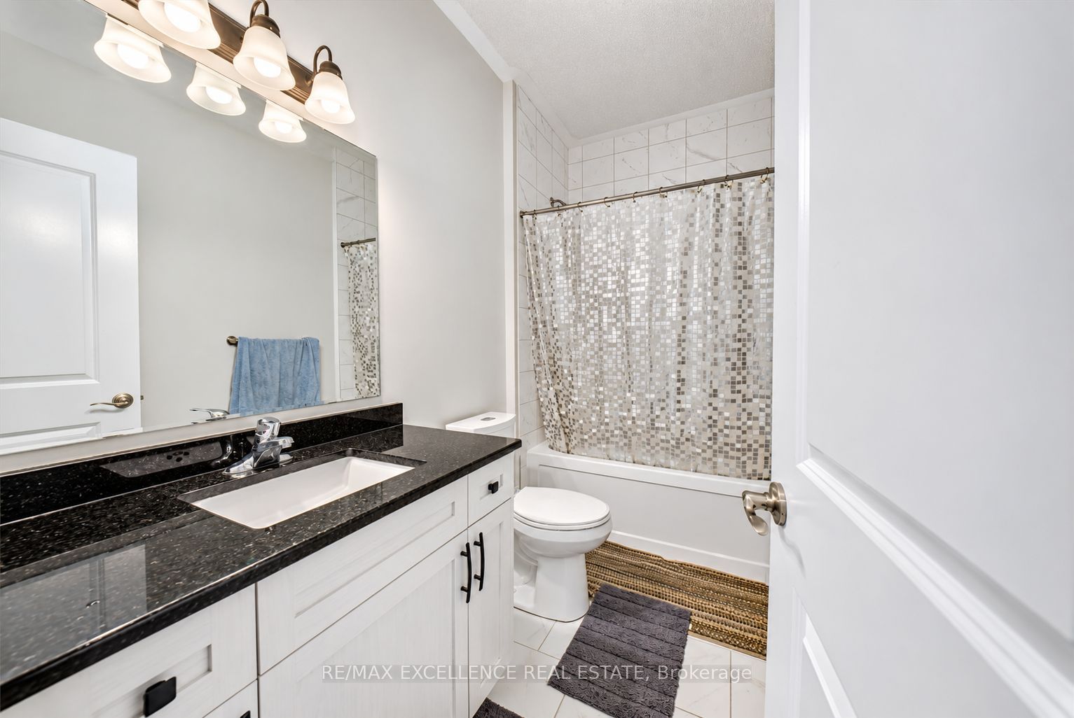 119 Ian Ormston Drive Property Photo 23