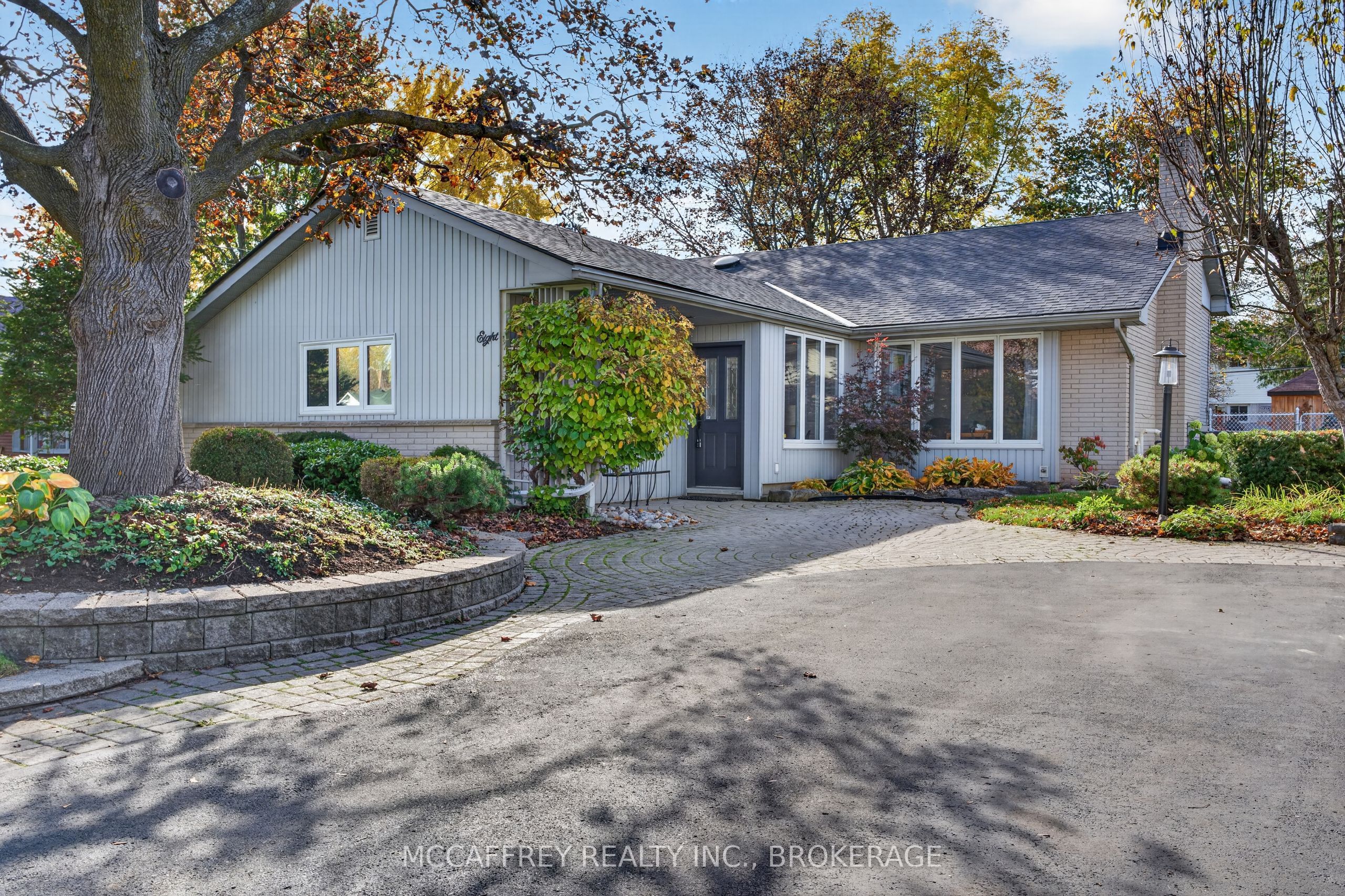 8 Keller Drive