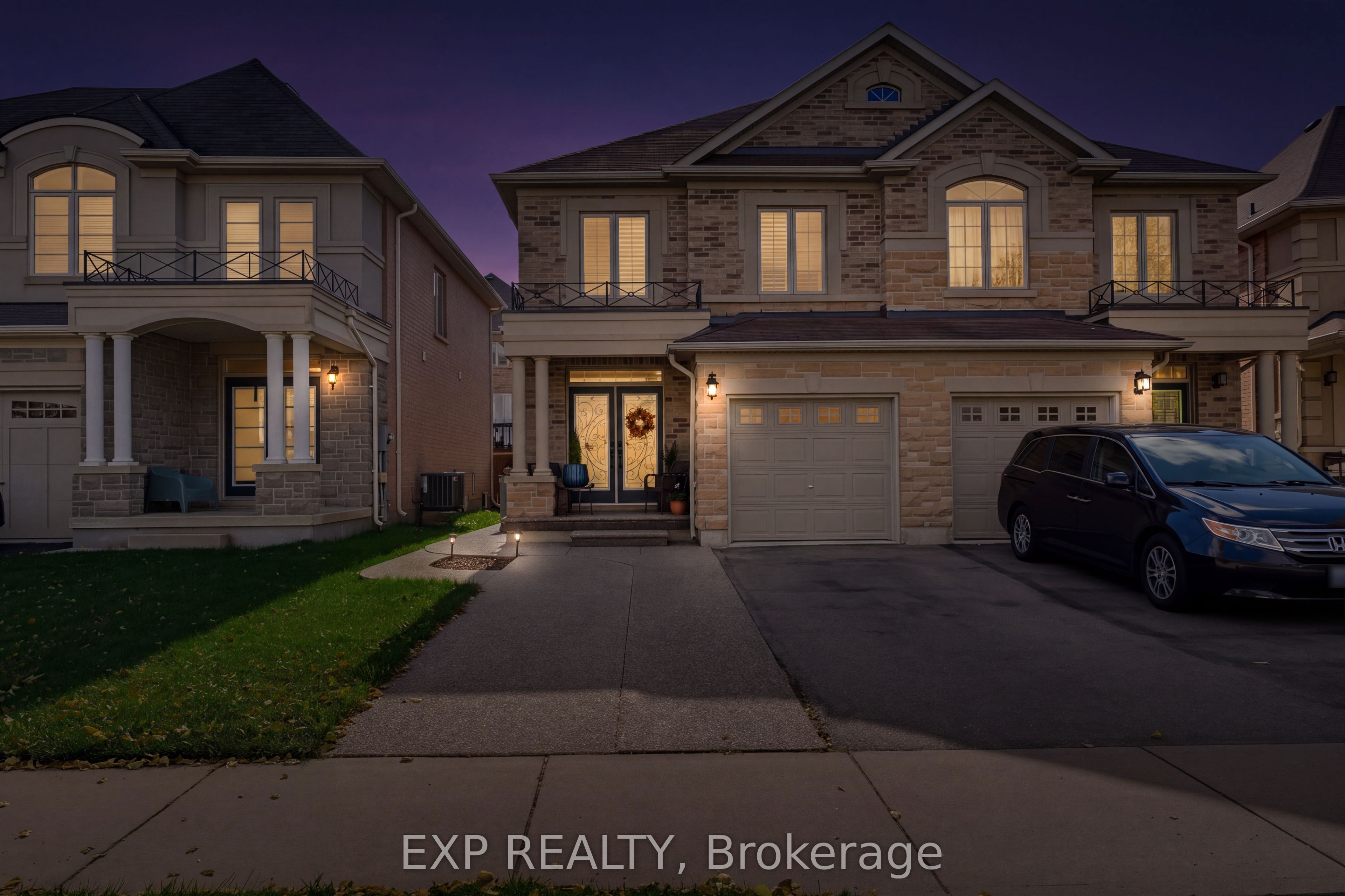 58 Summerberry Way Property Photo 1