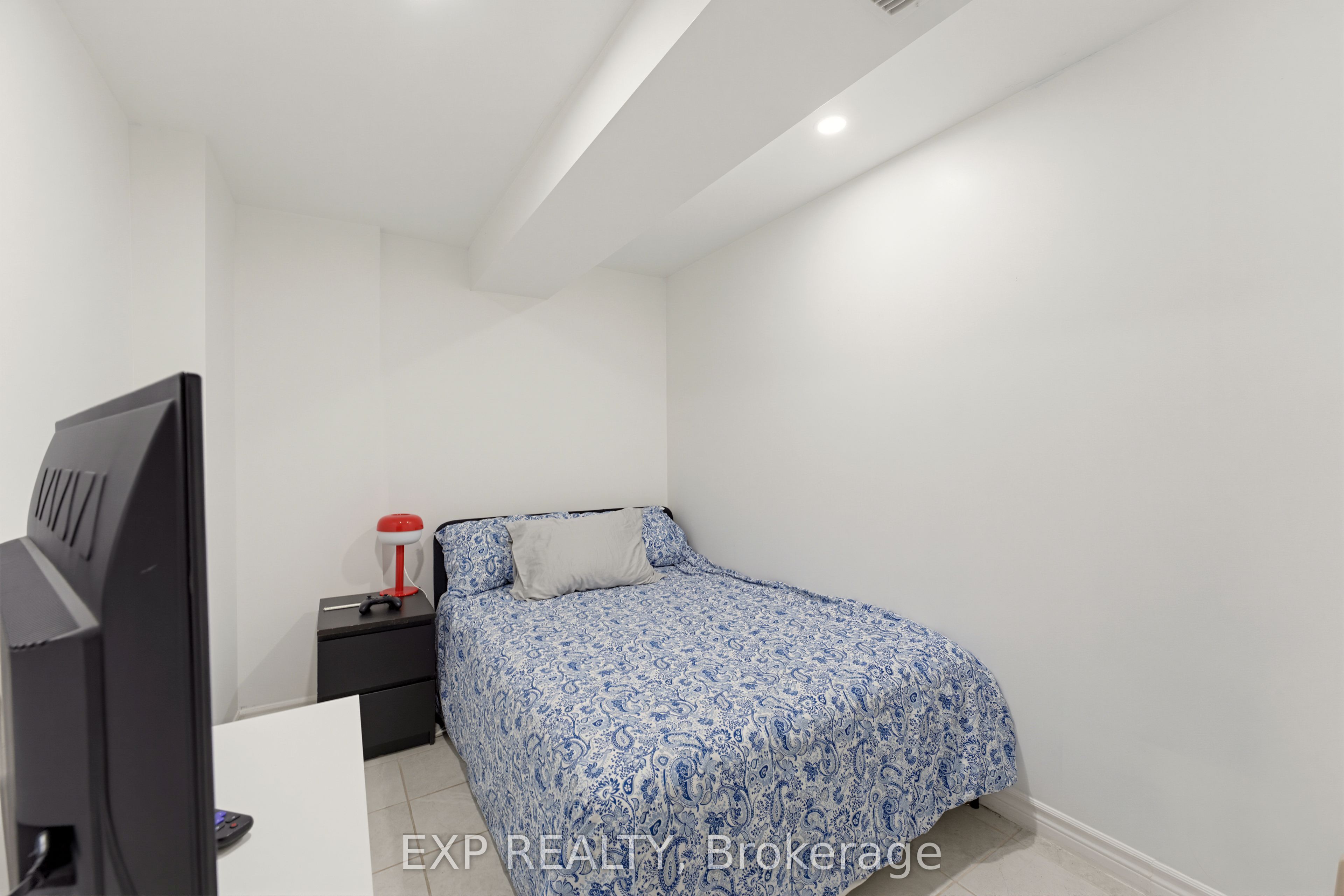 58 Summerberry Way Property Photo 31