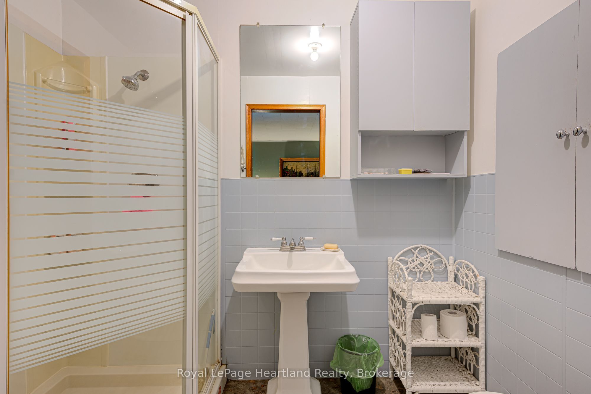 160 Huron Road Property Photo 22