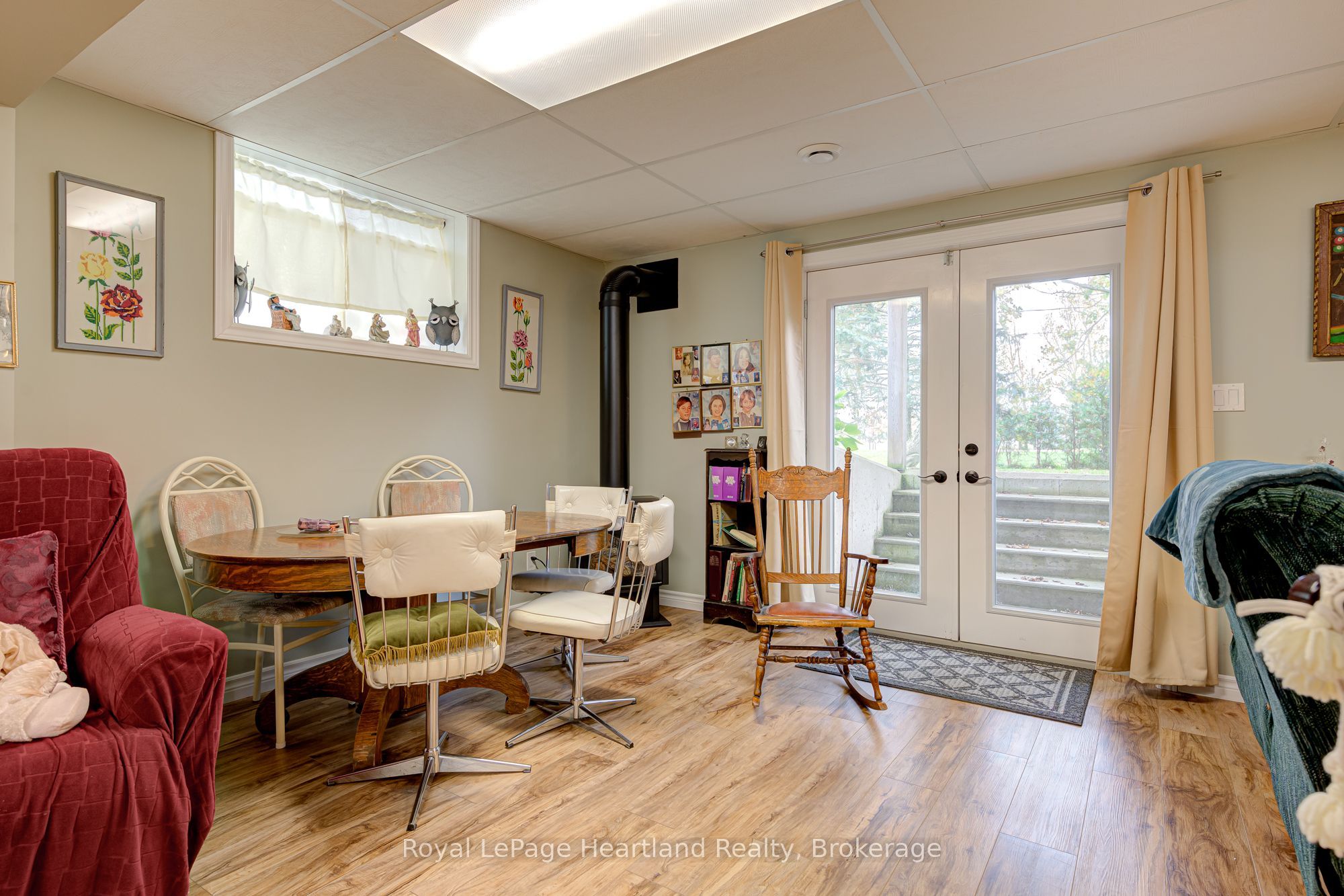 160 Huron Road Property Photo 42