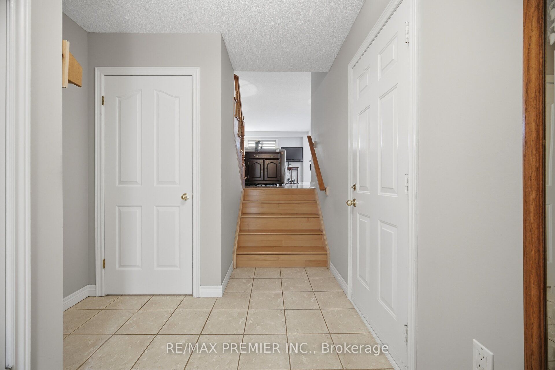311 Highway 8 28 Property Photo 9