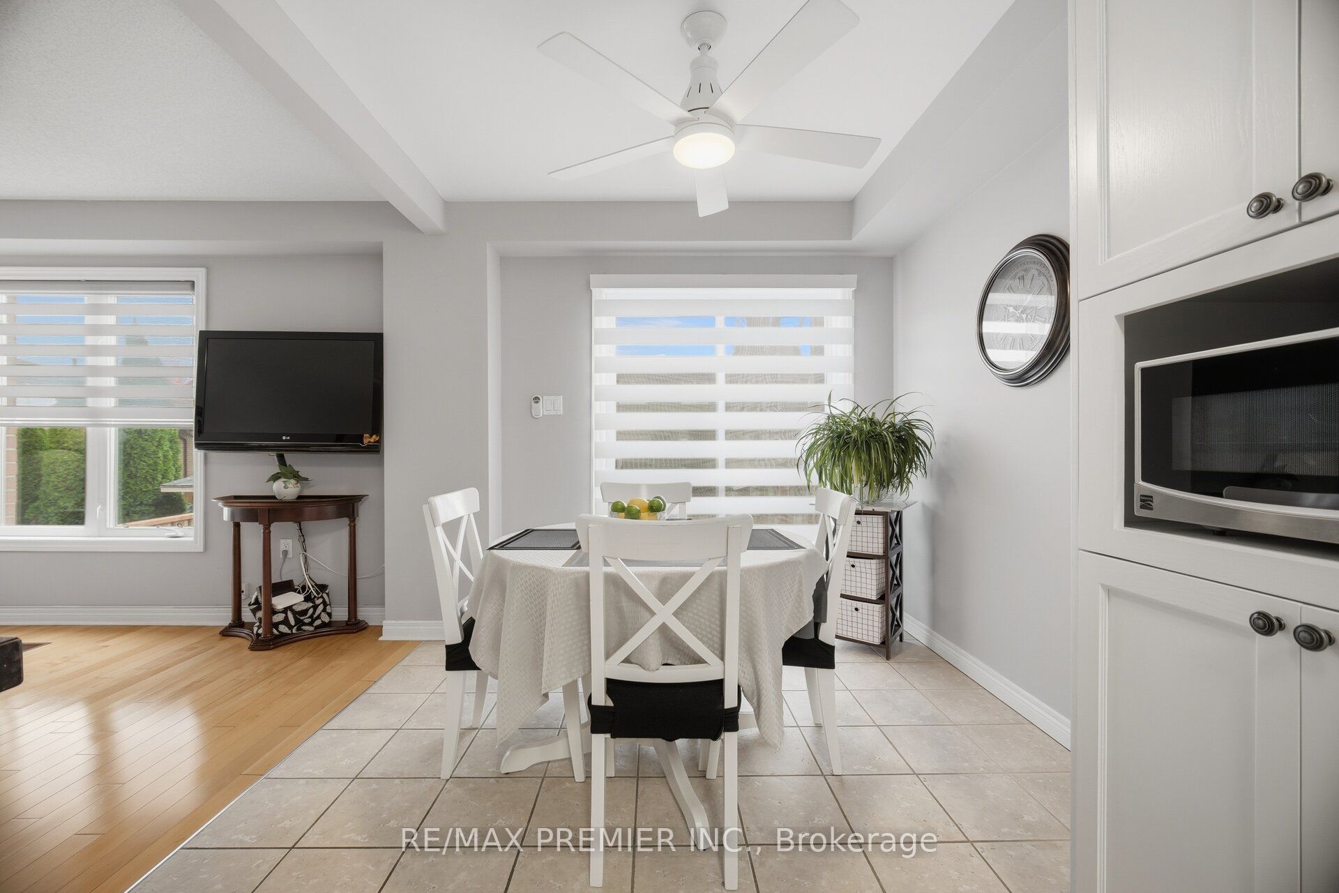 311 Highway 8 28 Property Photo 16