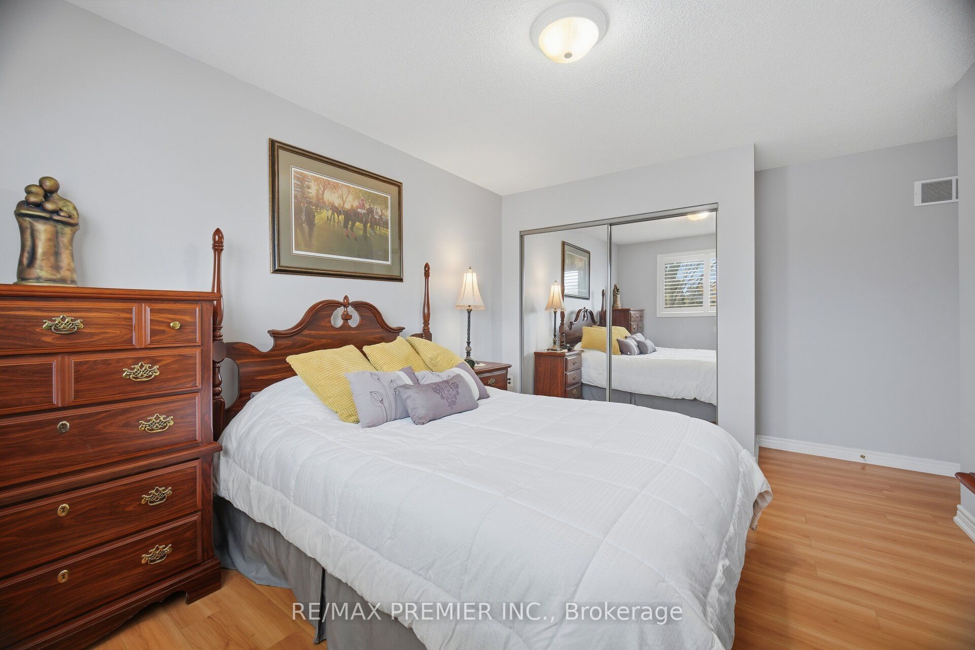 311 Highway 8 28 Property Photo 33