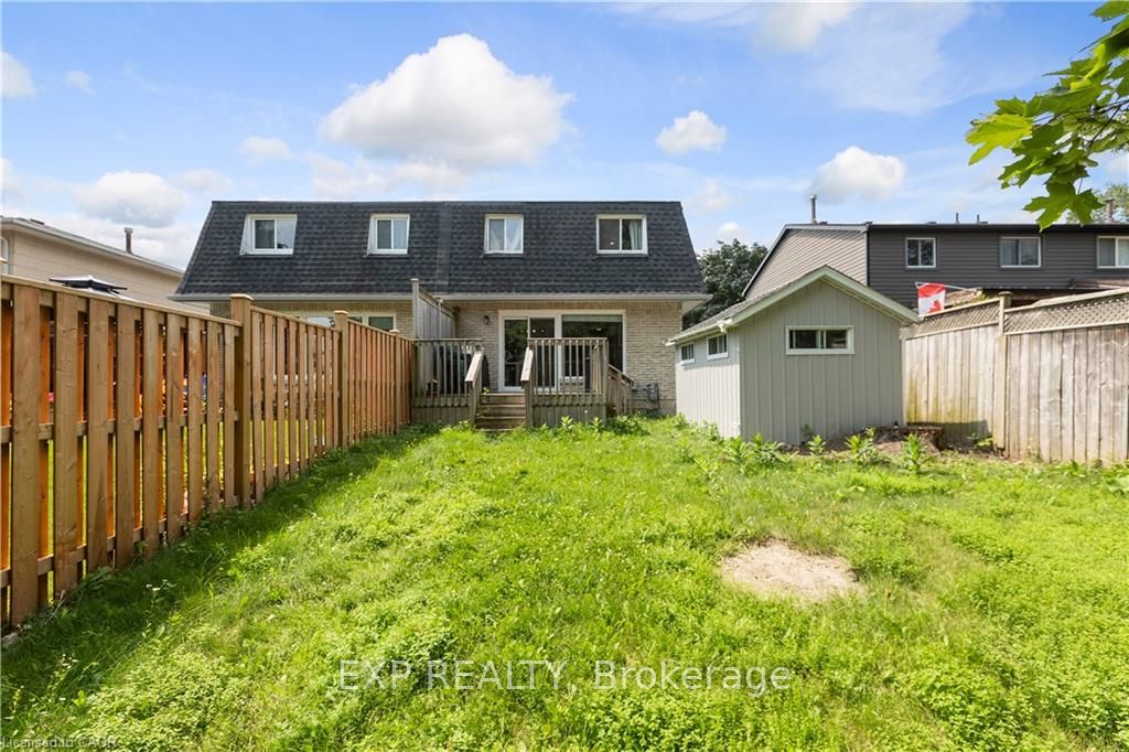 432b Dunvegan Drive Property Photo 23
