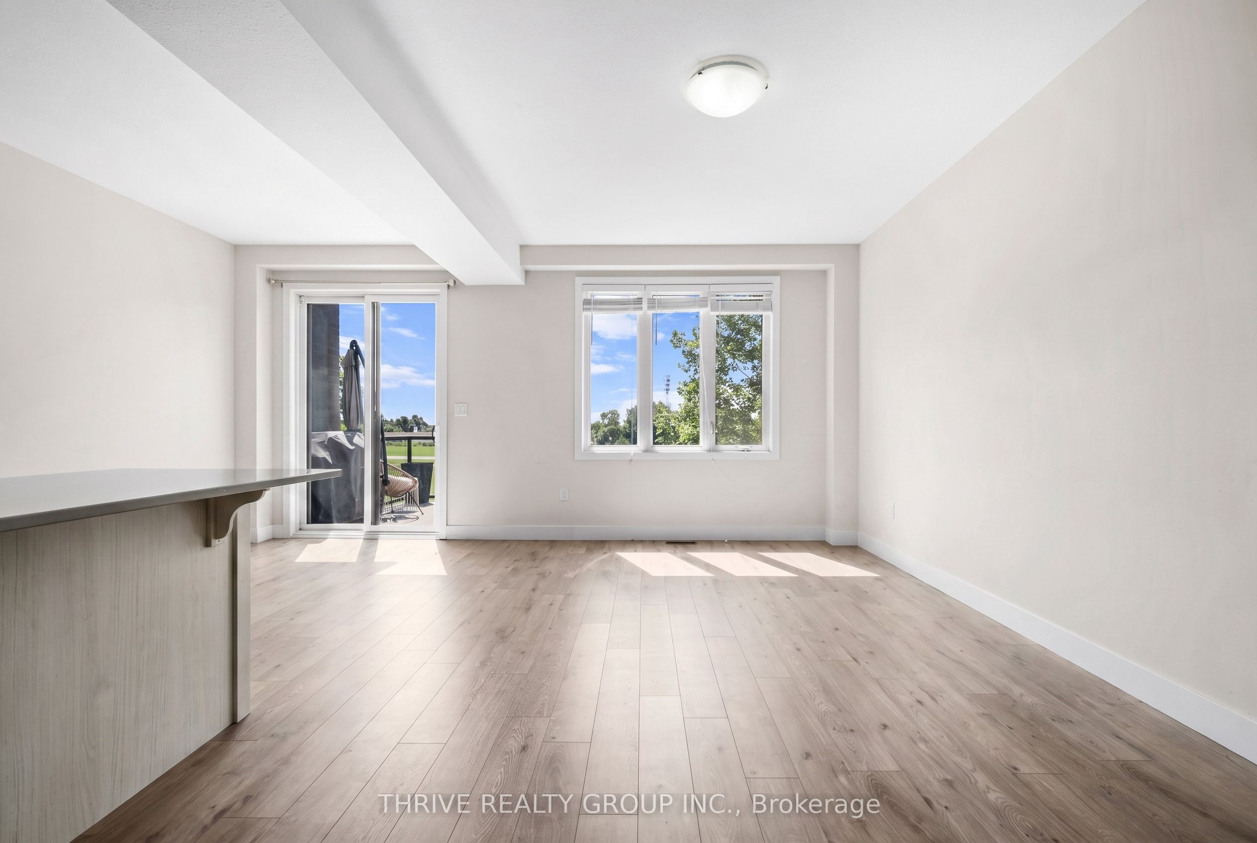981 West Village Square Property Photo 11