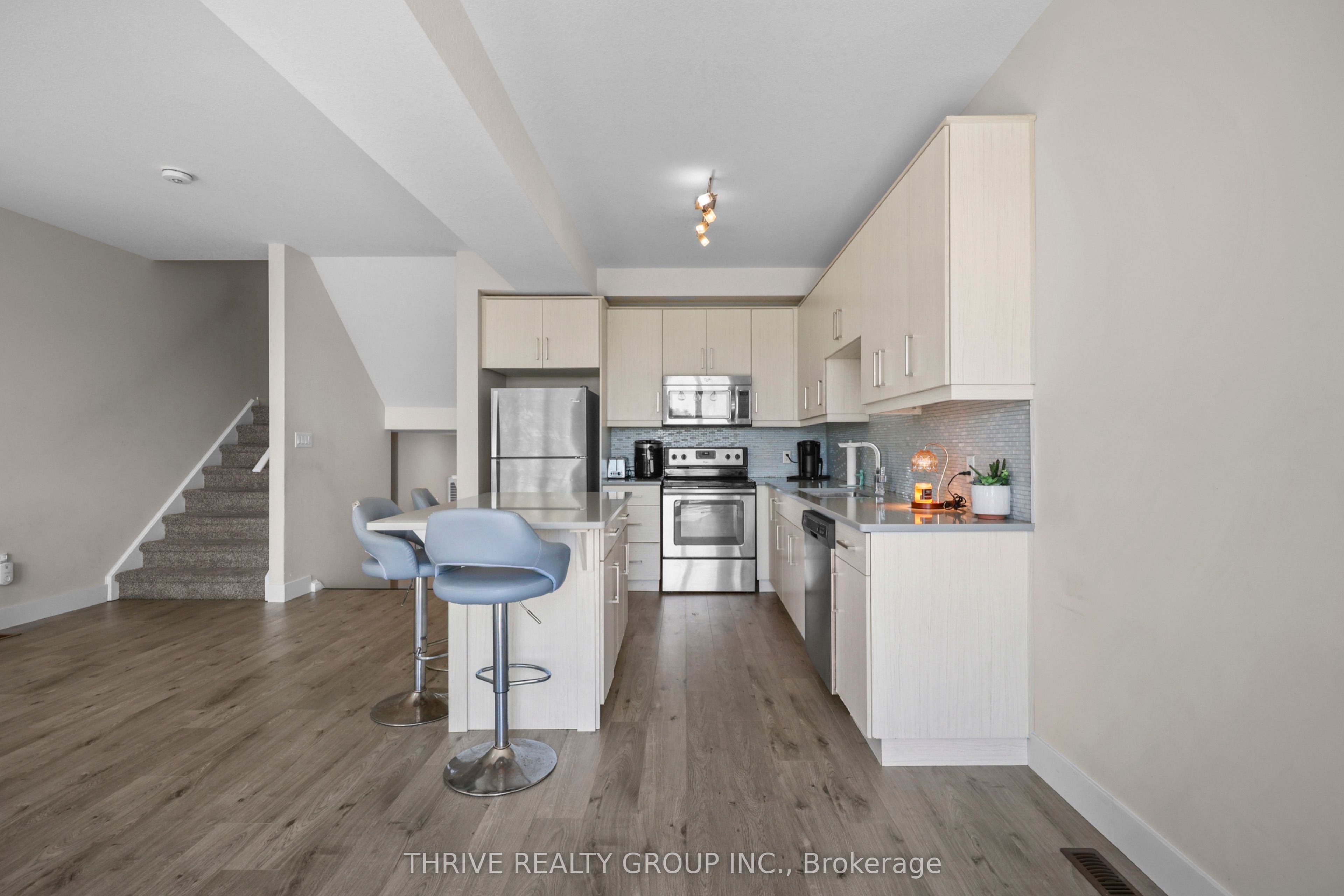 981 West Village Square Property Photo 12
