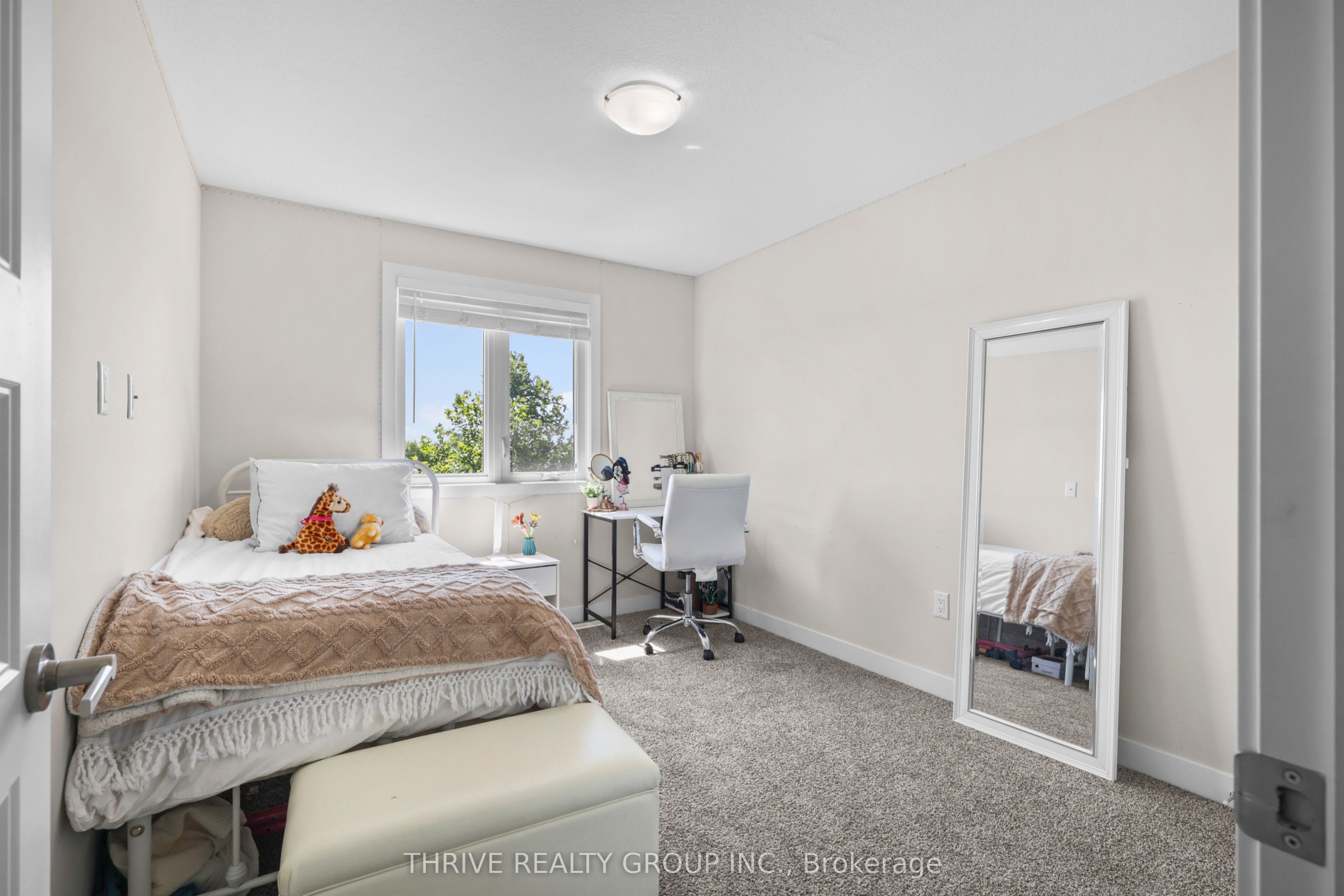 981 West Village Square Property Photo 25
