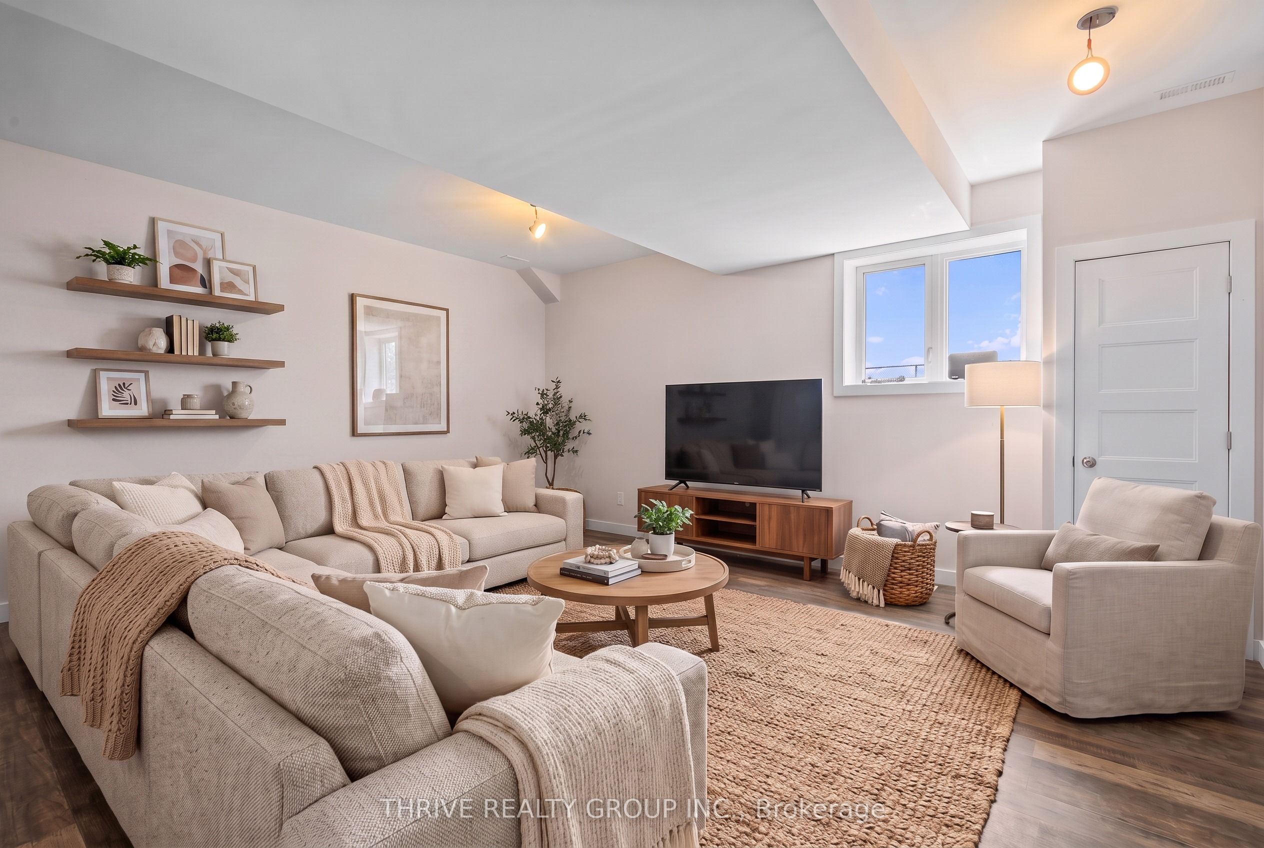 981 West Village Square Property Photo 34