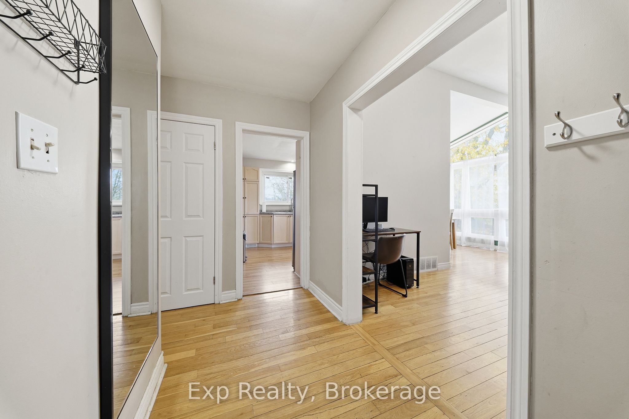 83 Carrying Place Road Property Photo 6