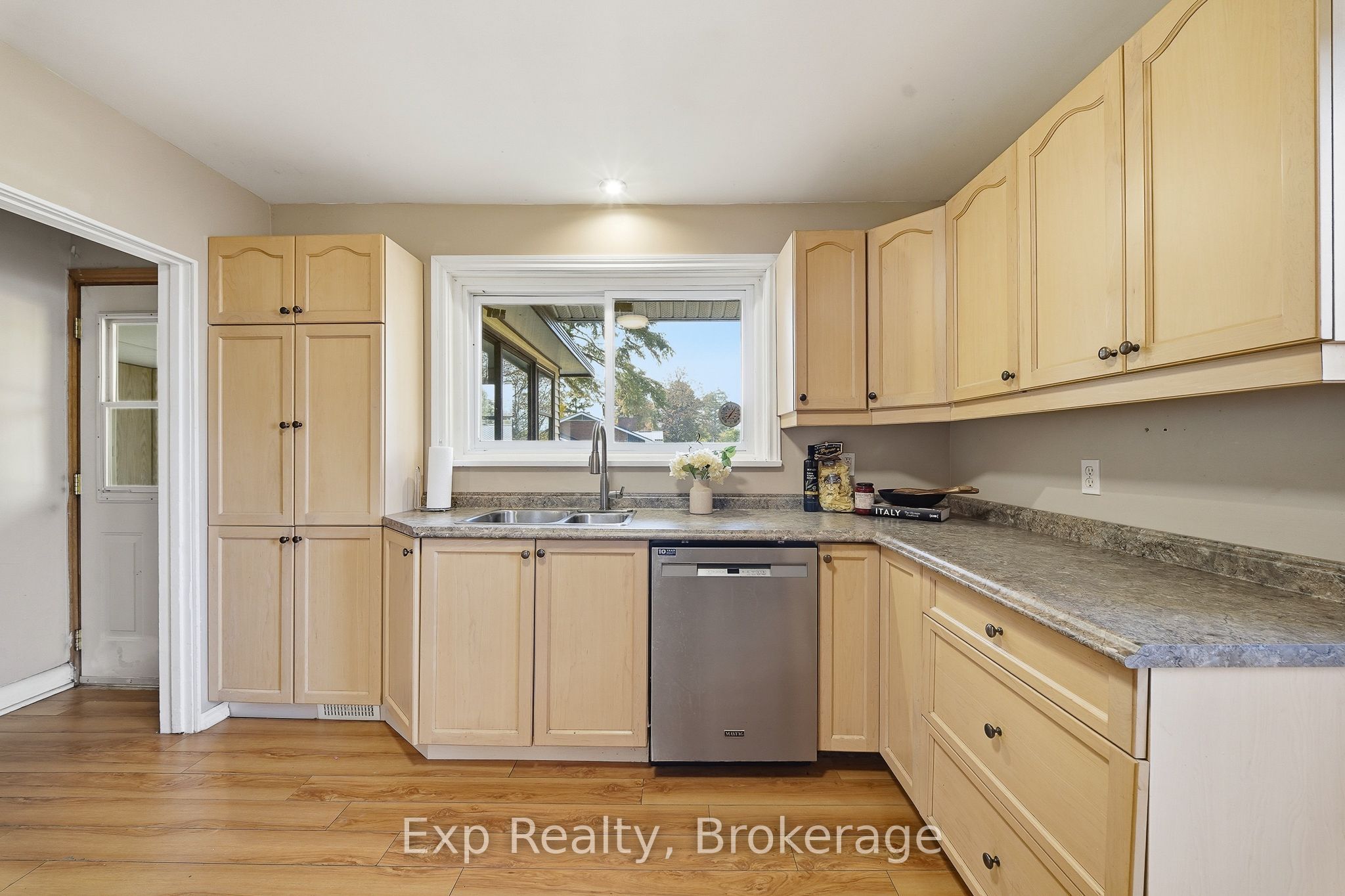 83 Carrying Place Road Property Photo 15