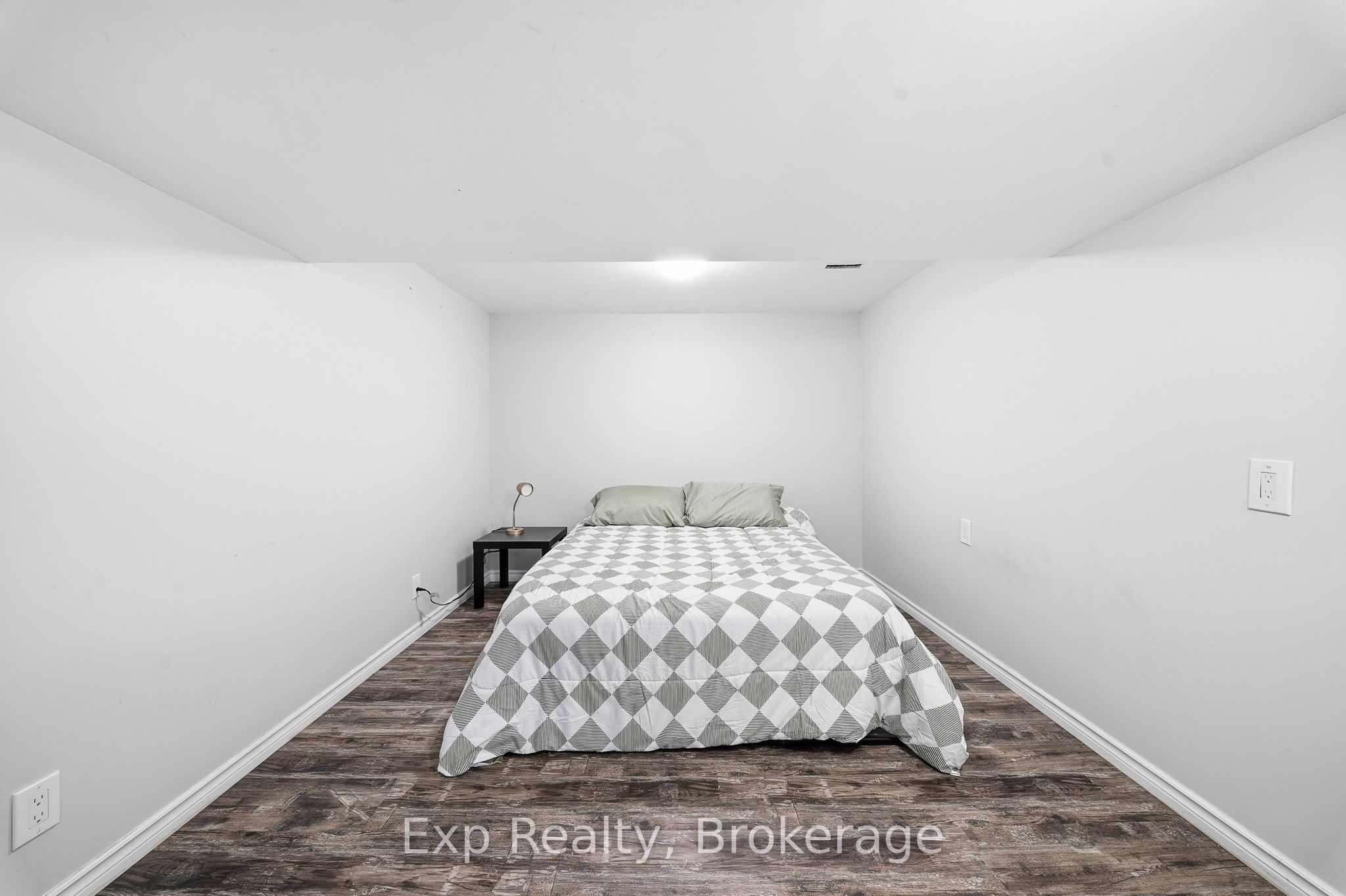 83 Carrying Place Road Property Photo 33