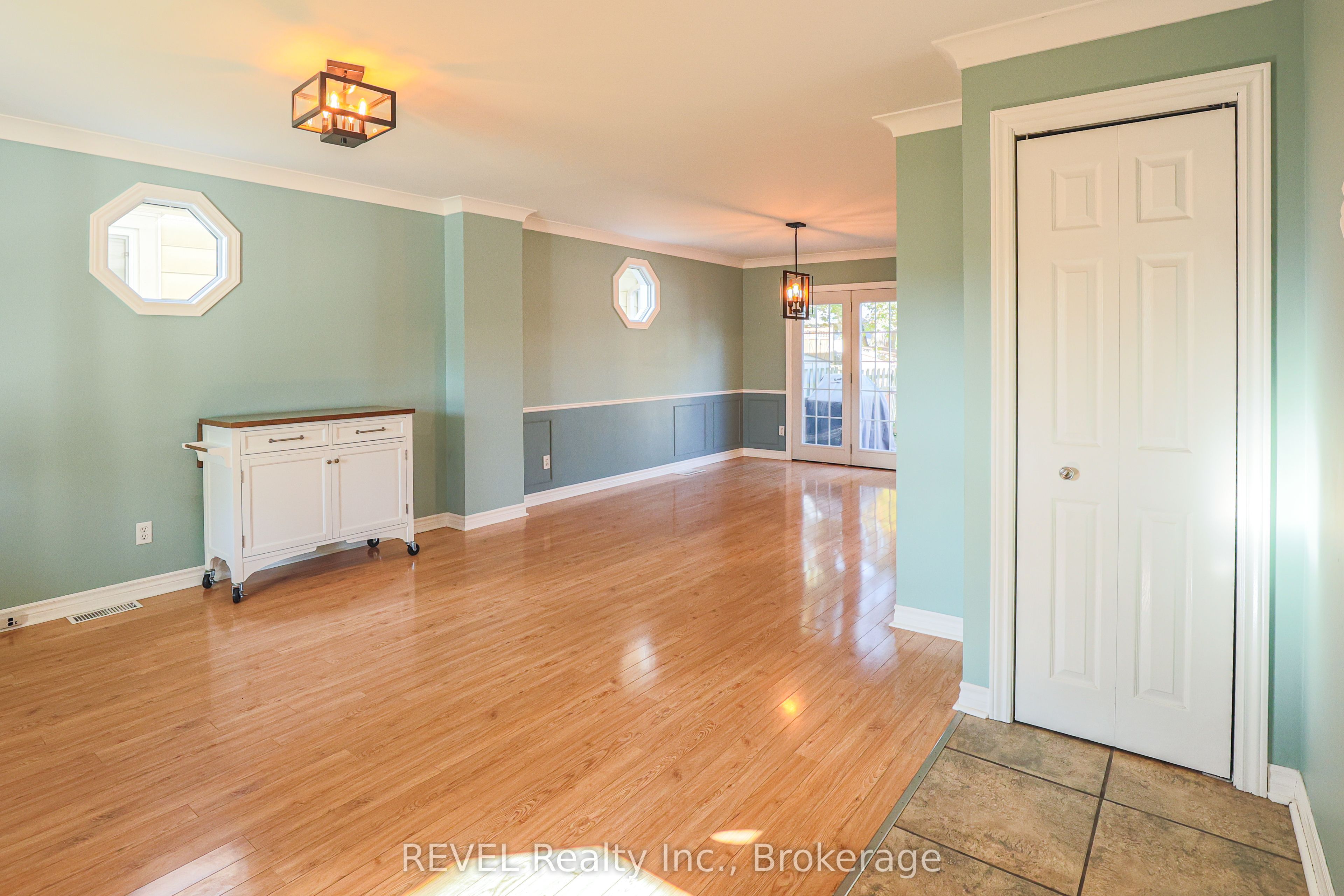 3 Victoria Street Property Photo 7