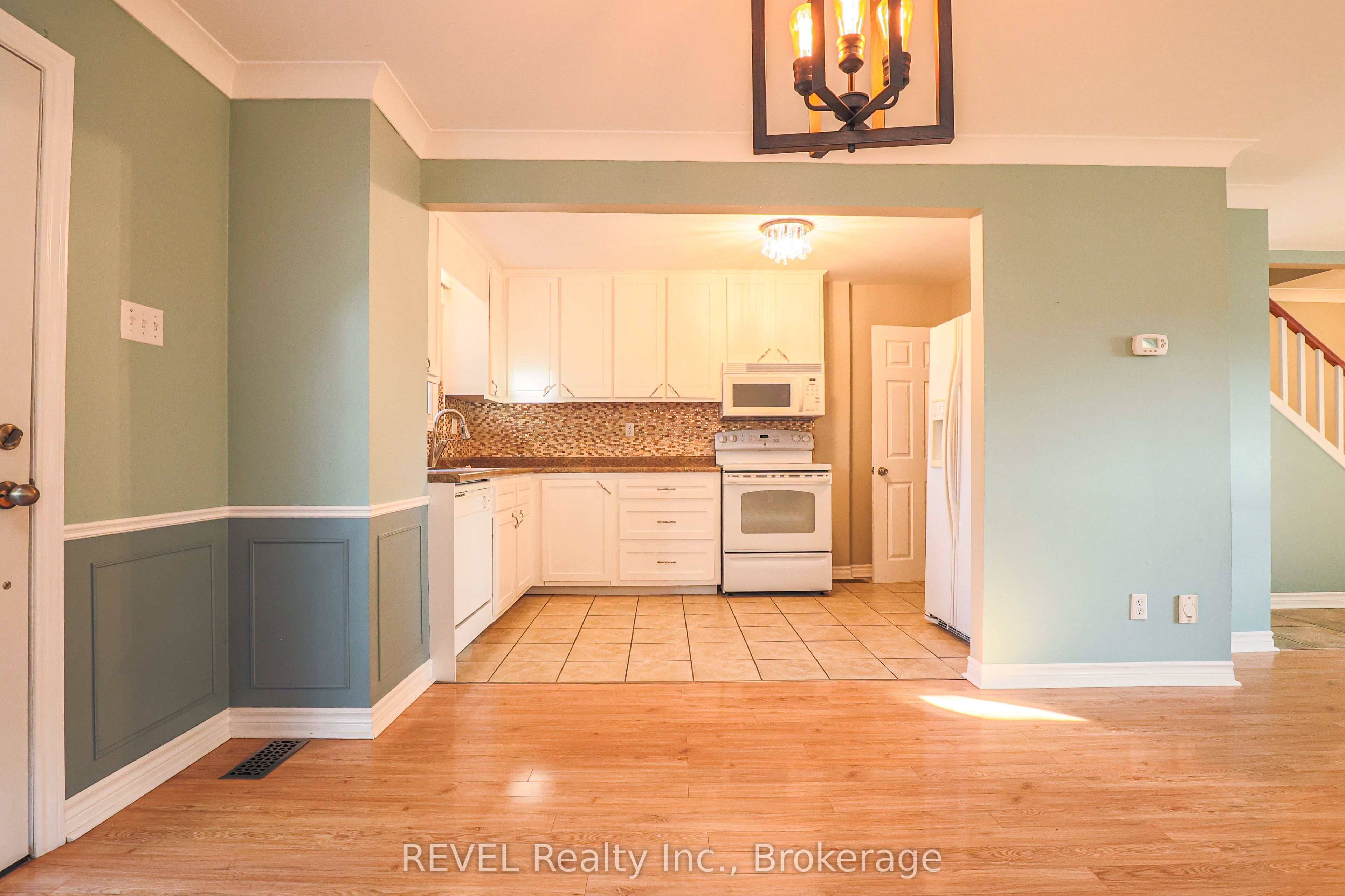 3 Victoria Street Property Photo 9