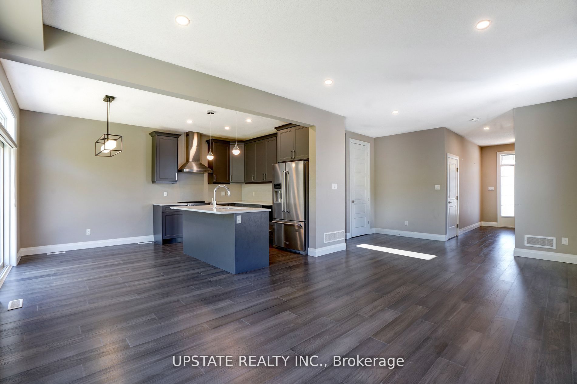2694 Bobolink Lane Property Photo 7