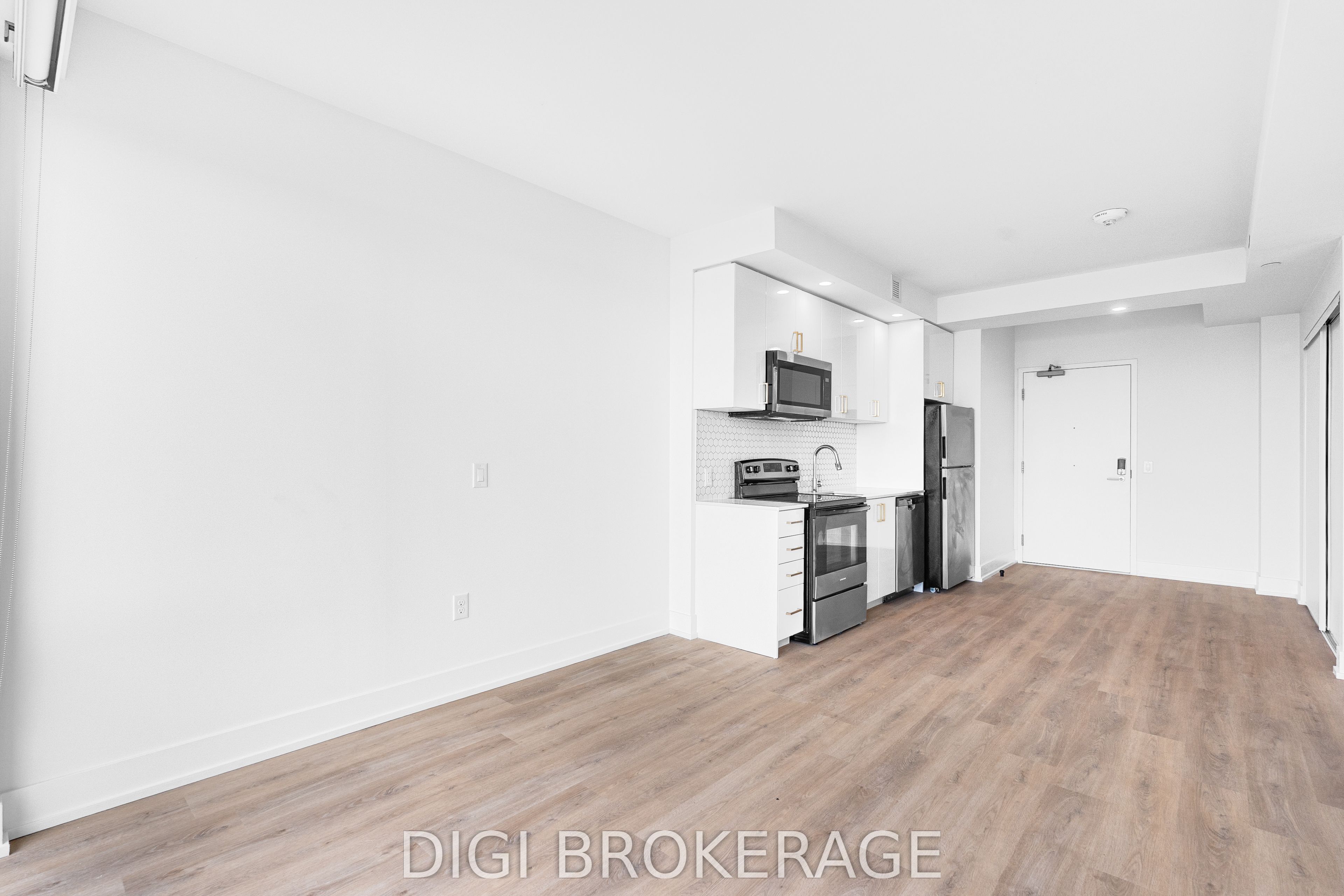 2070 Scott Street 1507 Property Photo 13